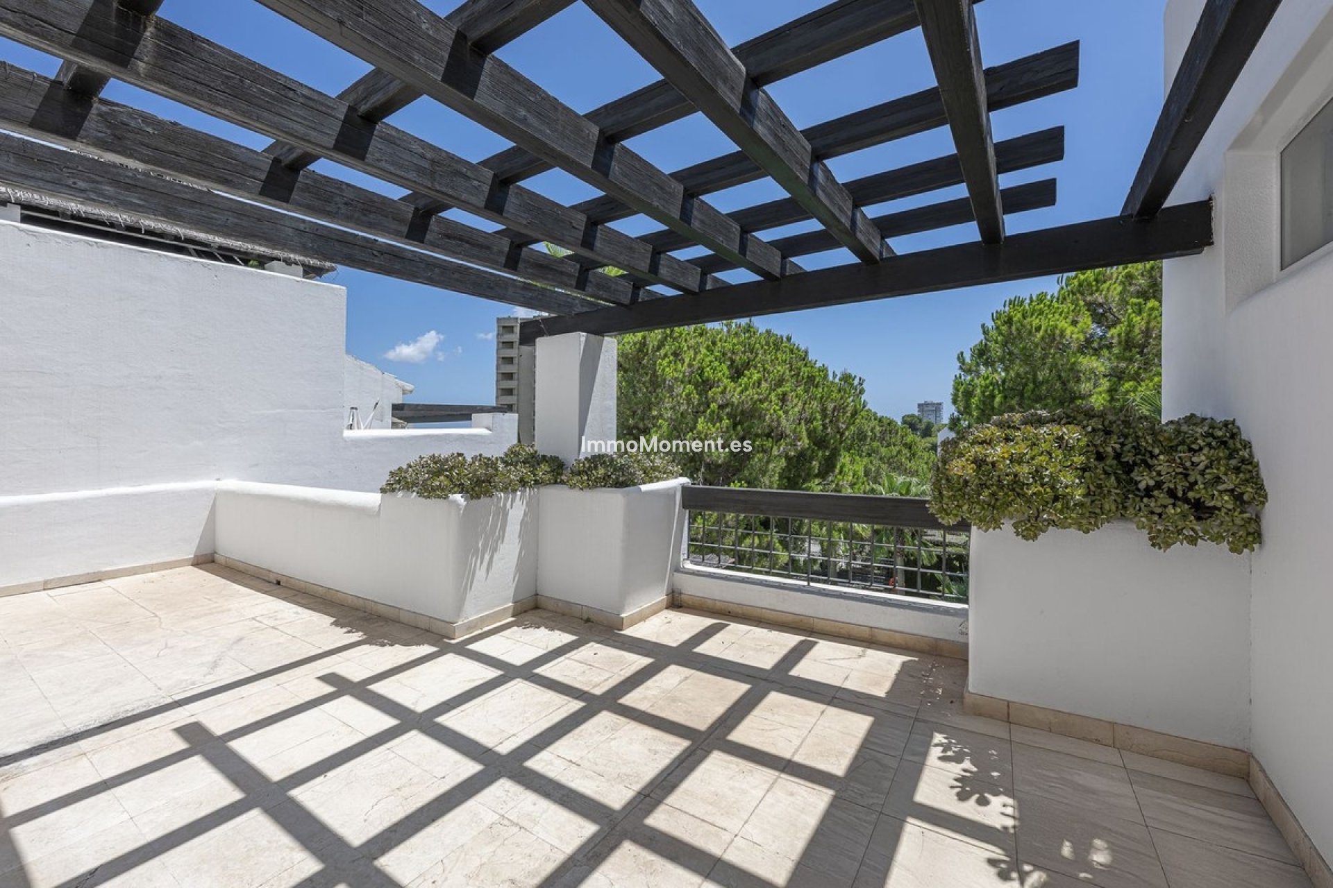 Resale - Apartment - Marbella - Río Real