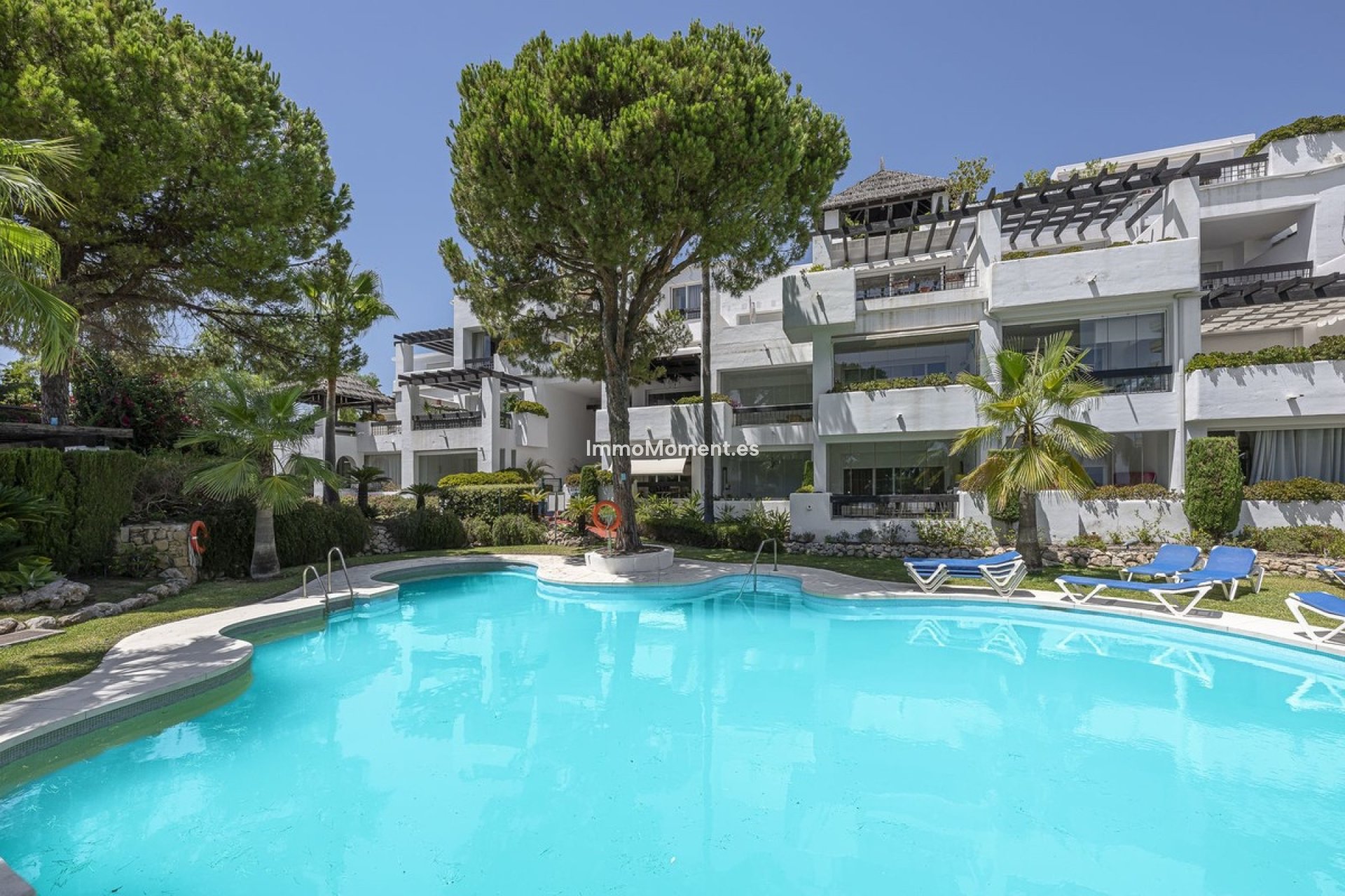 Resale - Apartment - Marbella - Río Real