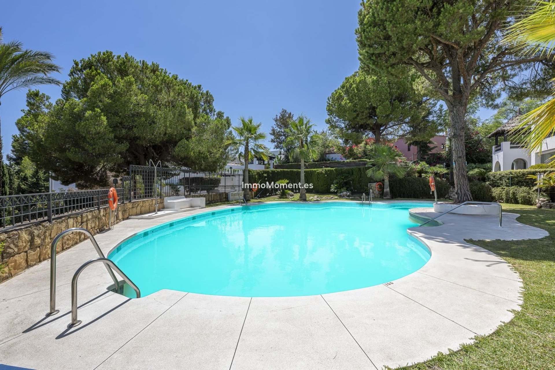 Resale - Apartment - Marbella - Río Real