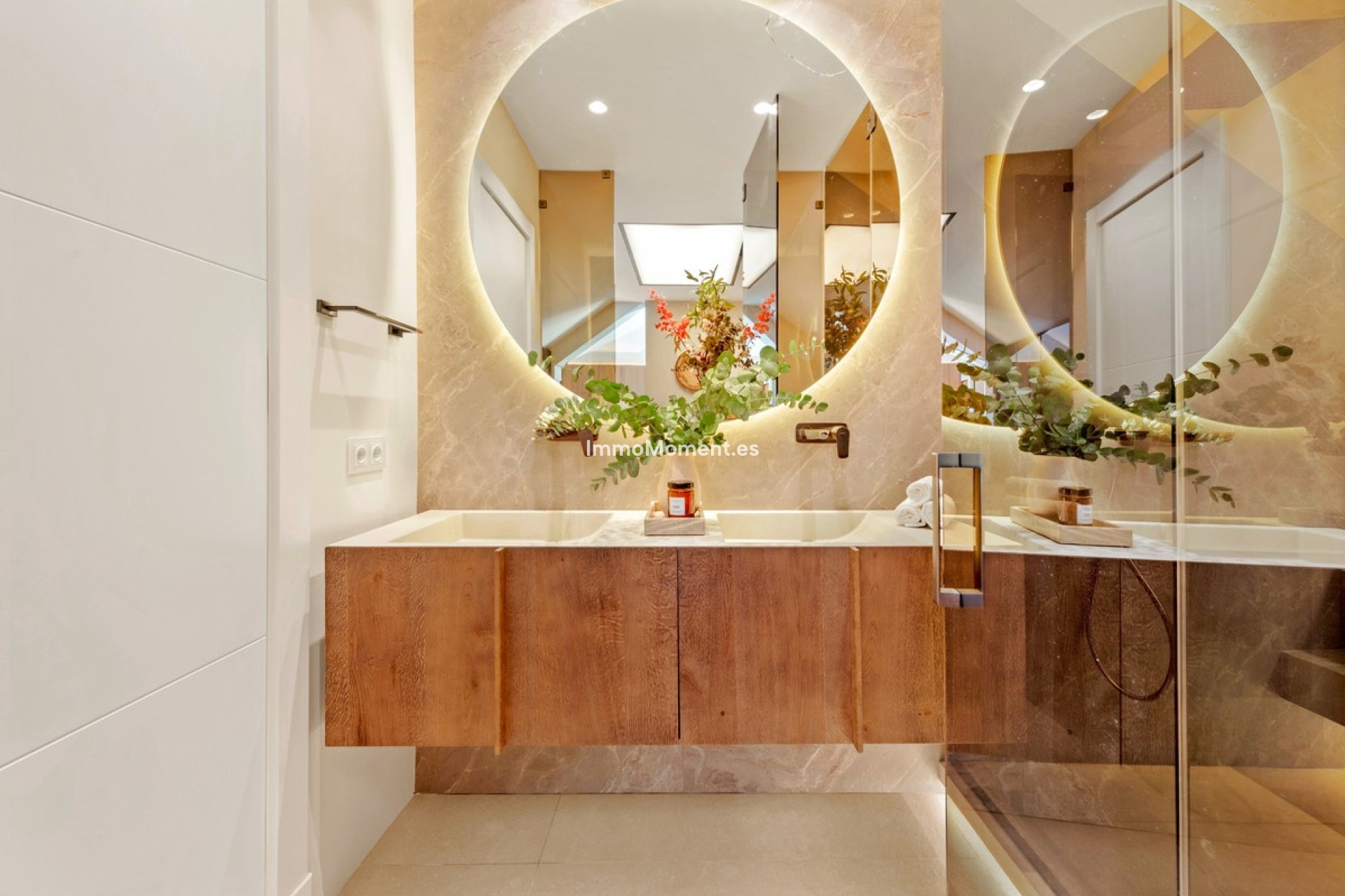 Resale - Apartment - Marbella - Río Real