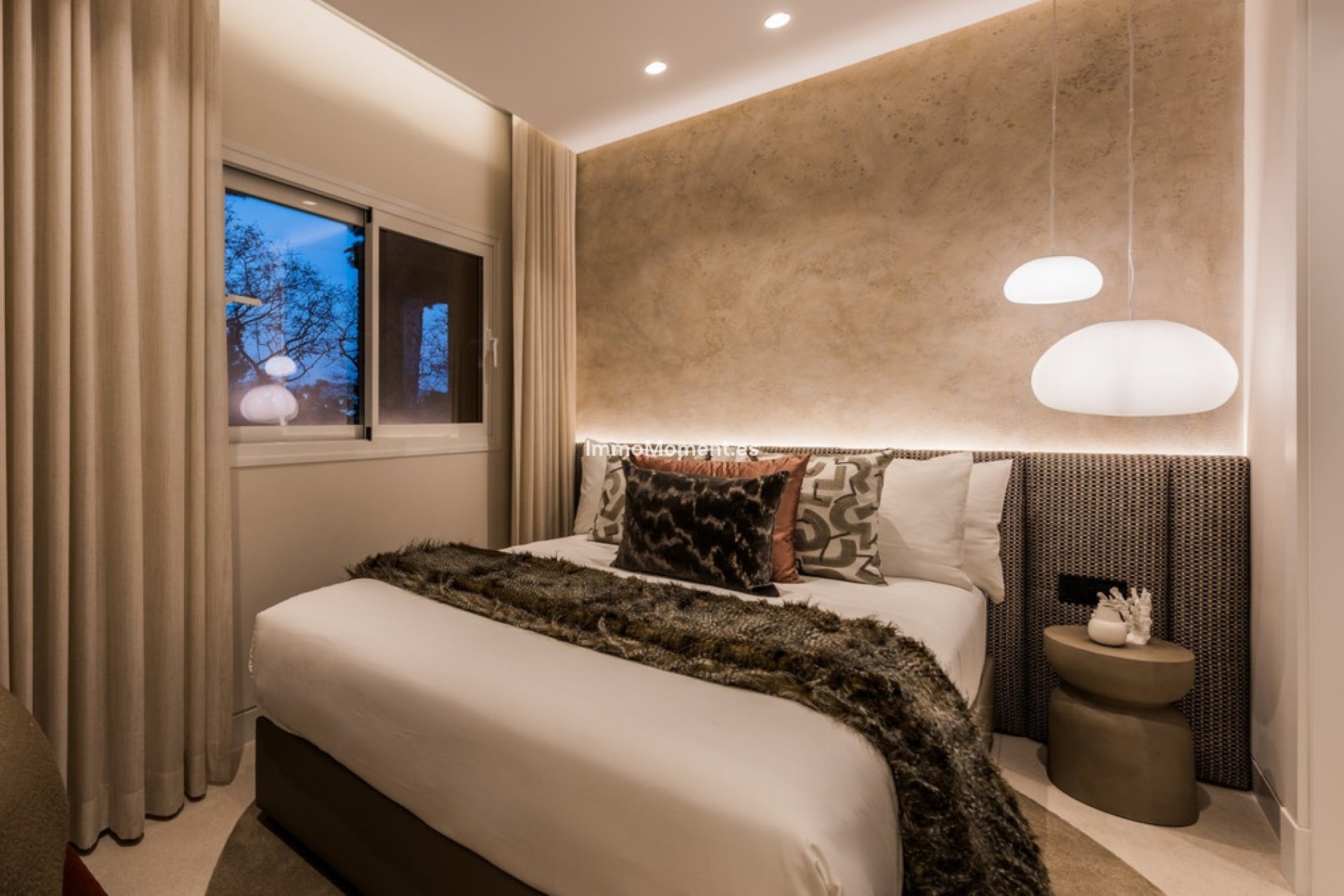 Resale - Apartment - Marbella - Río Real