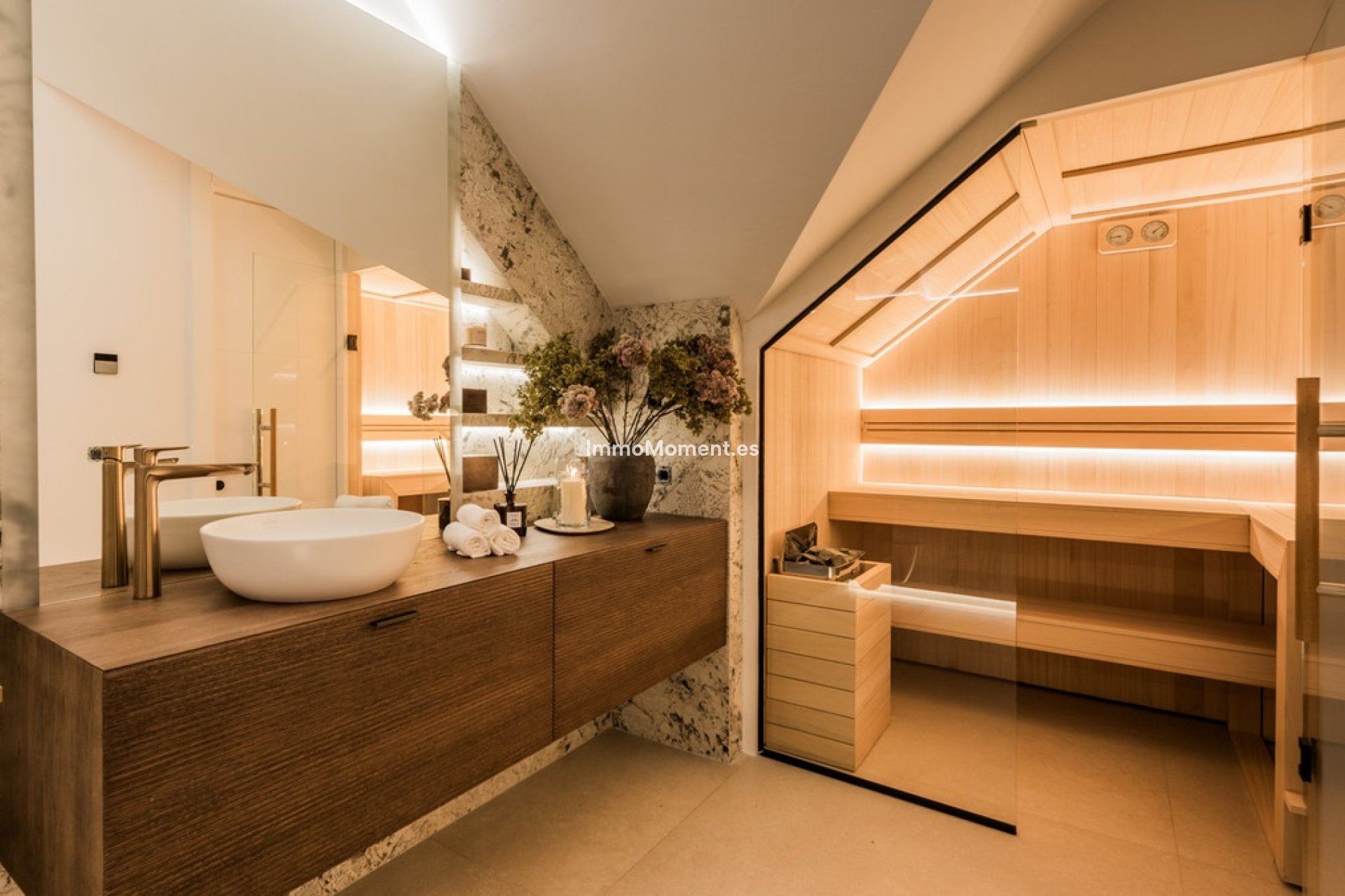 Resale - Apartment - Marbella - Río Real