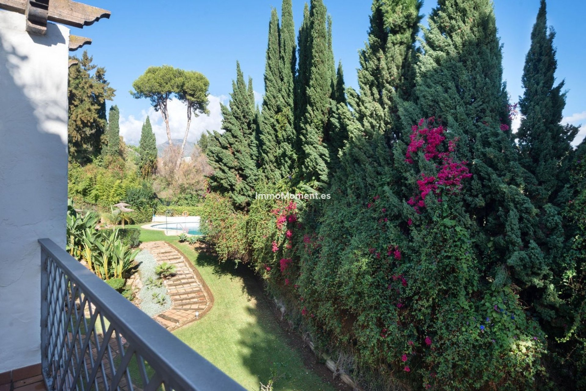 Resale - Apartment - Marbella - Río Real