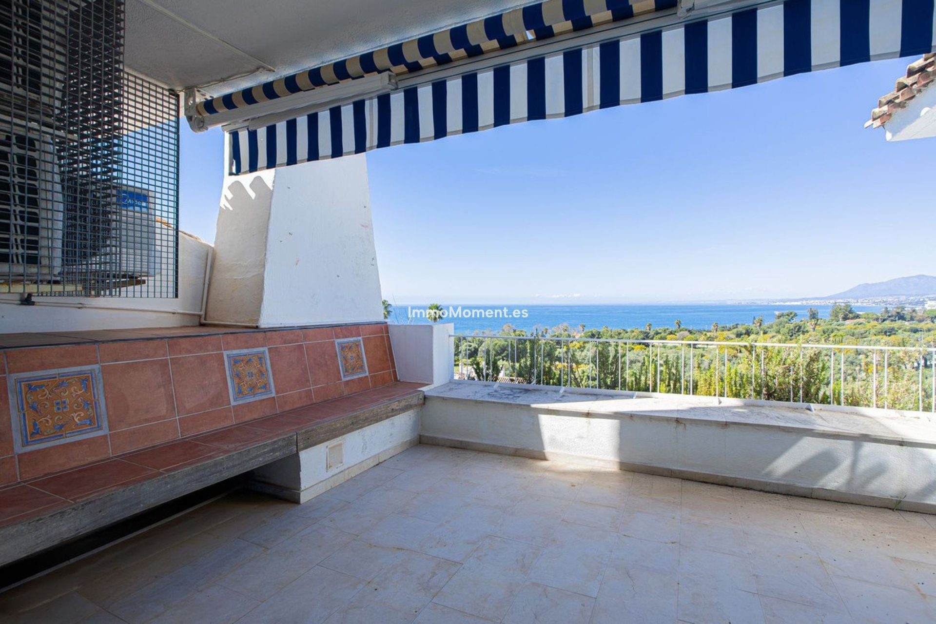 Resale - Apartment - Marbella - Río Real