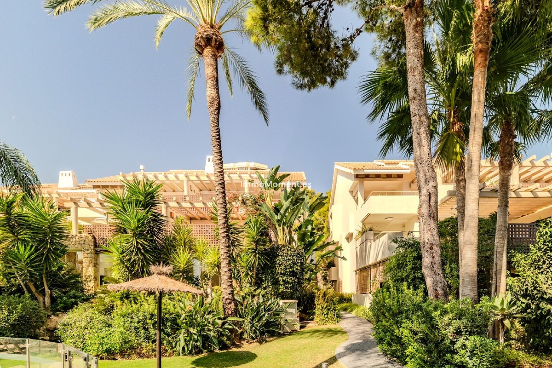 Resale - Apartment - Marbella - Río Real