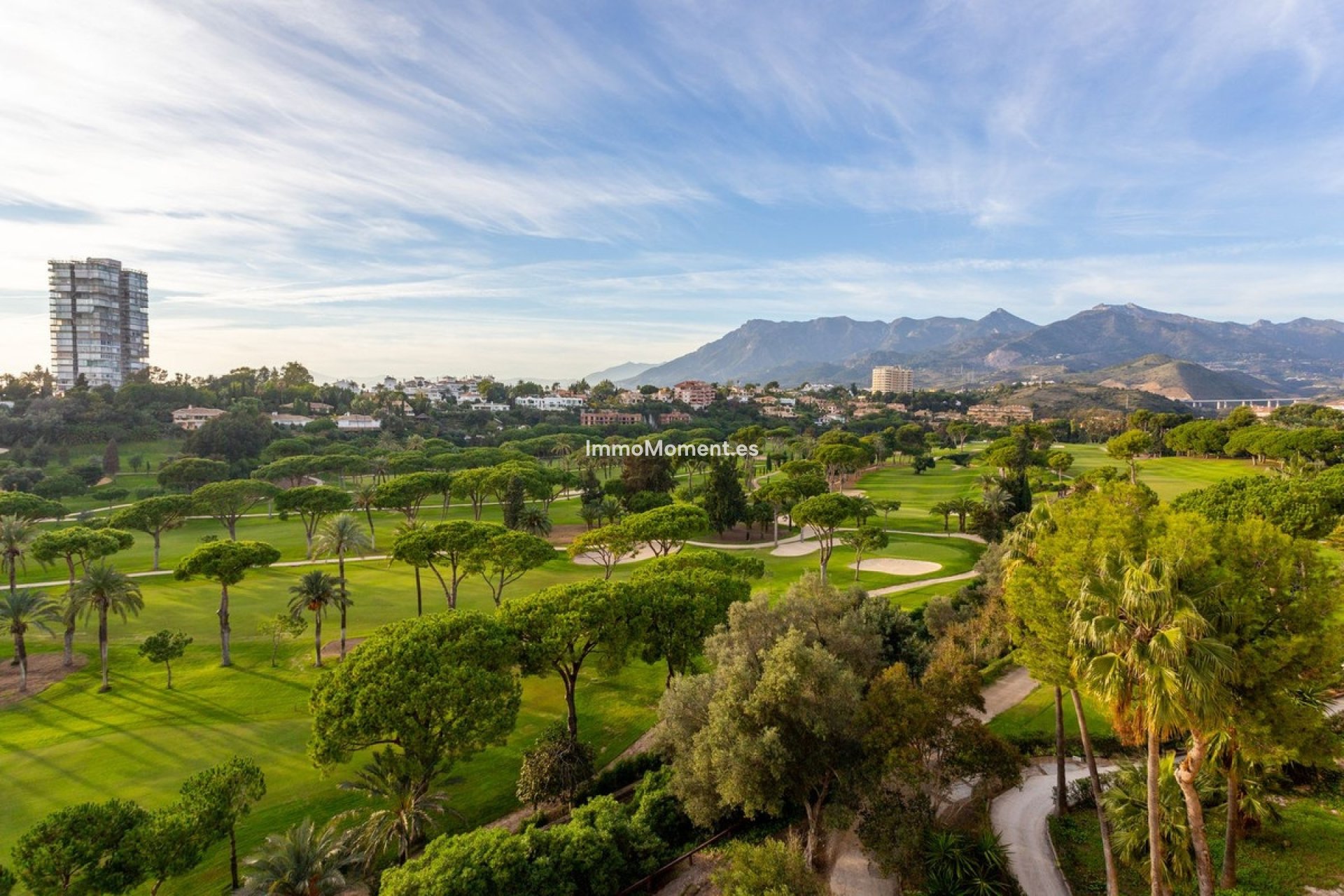 Resale - Apartment - Marbella - Río Real