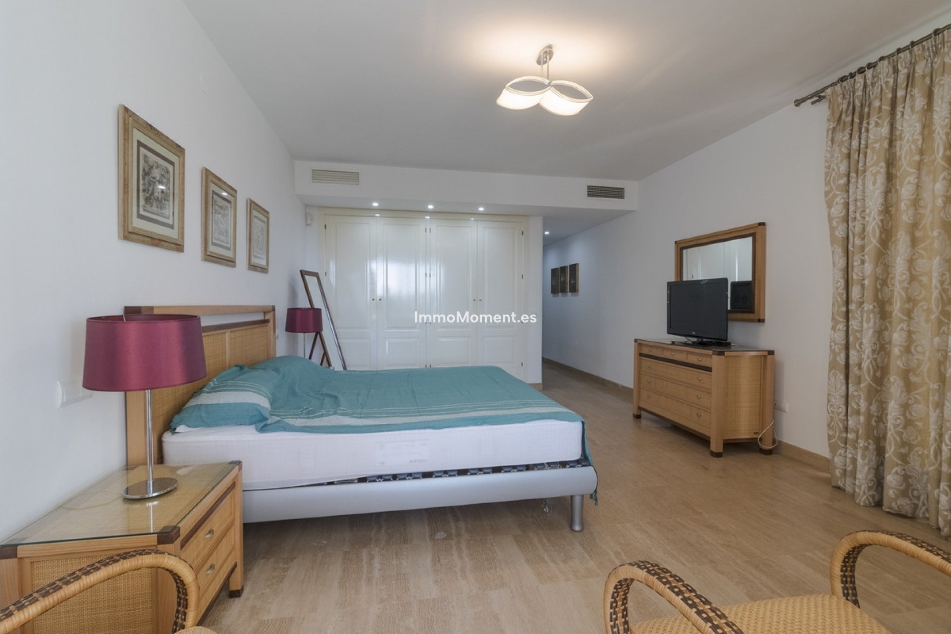 Resale - Apartment - Marbella - Río Real