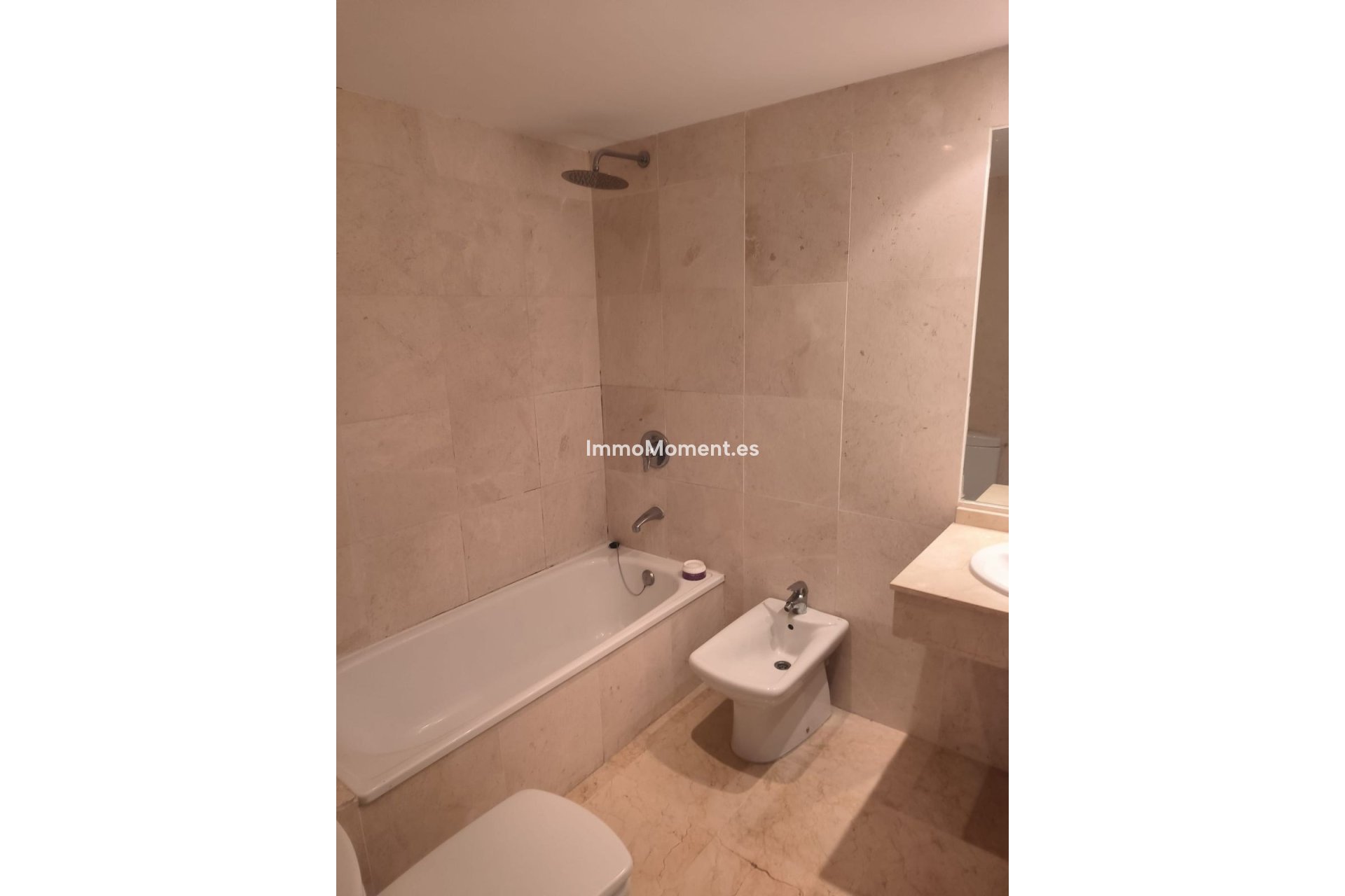 Resale - Apartment - Marbella - Río Real