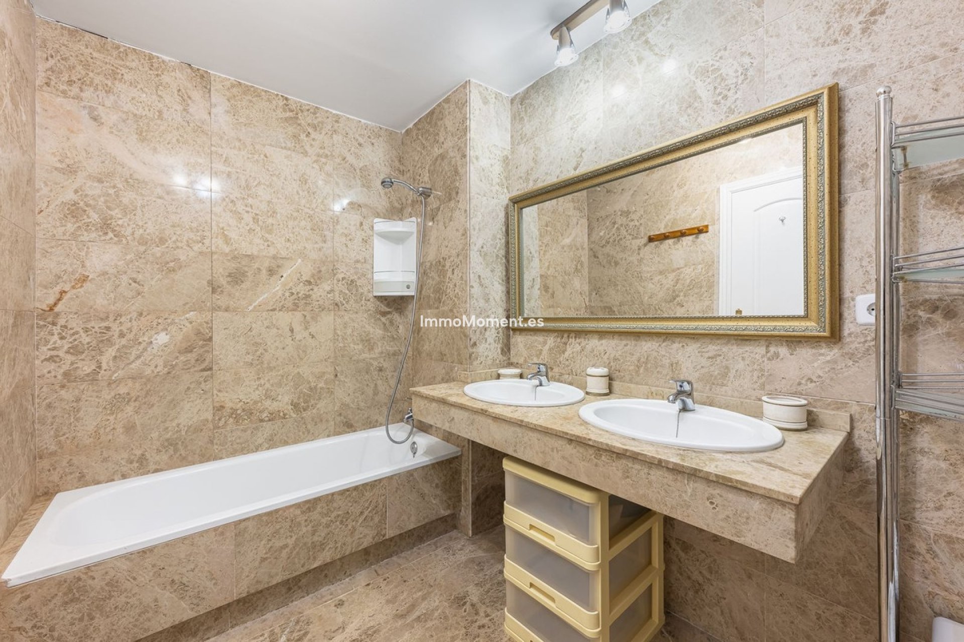 Resale - Apartment - Marbella - San Pedro de Alcántara