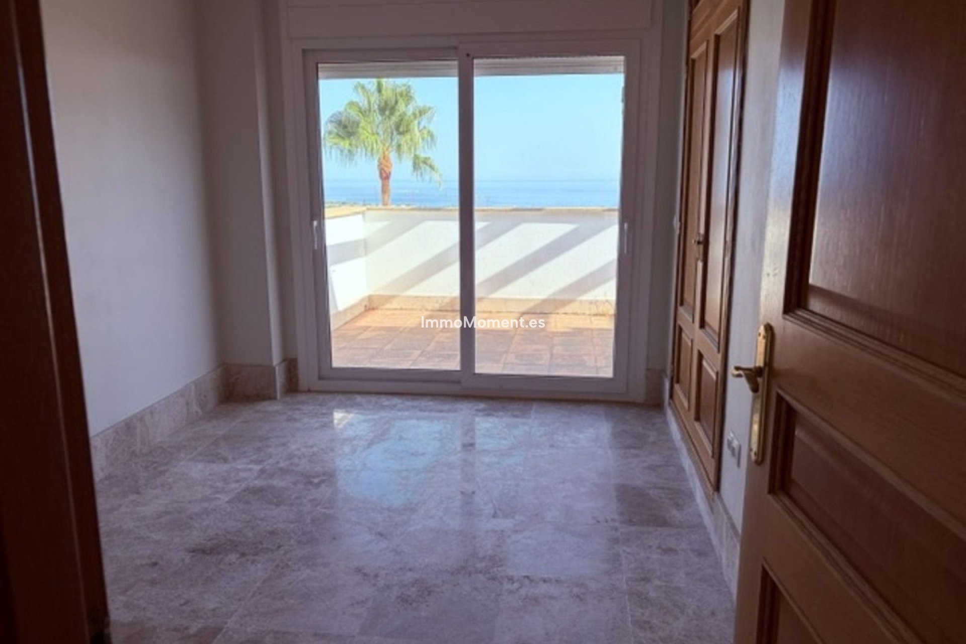 Resale - Apartment - Marbella - Santa Clara