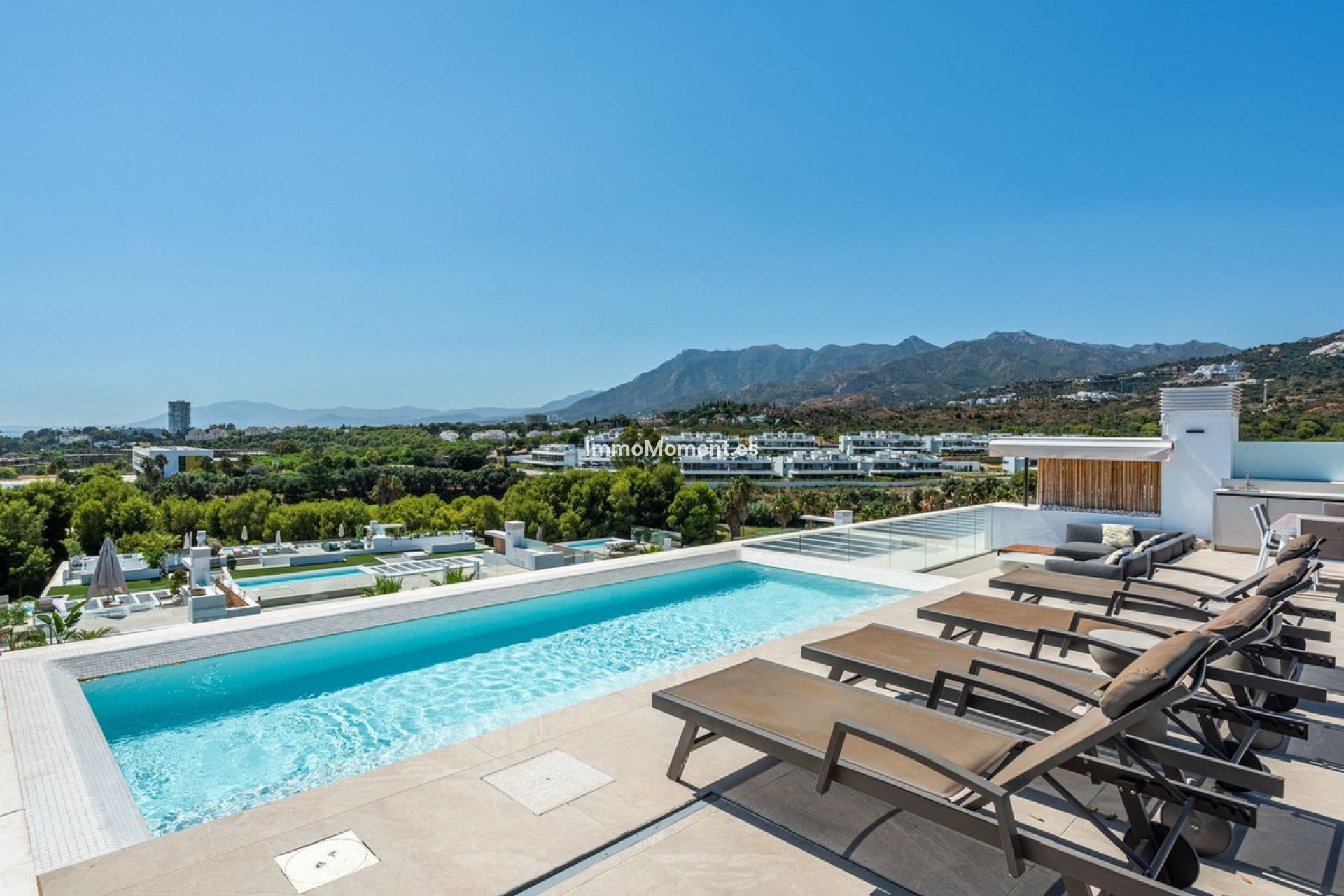 Resale - Apartment - Marbella - Santa Clara