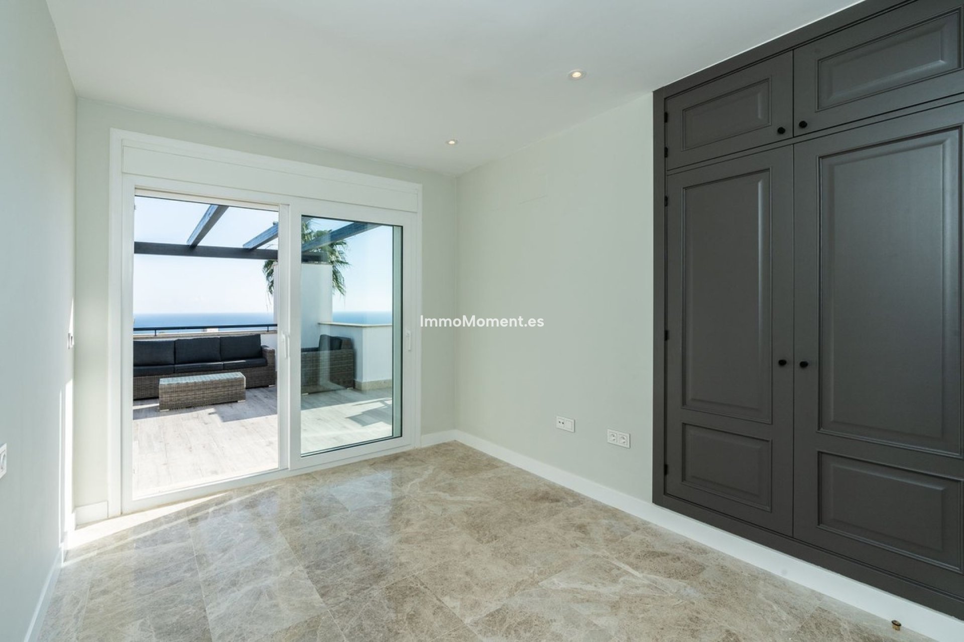 Resale - Apartment - Marbella - Santa Clara