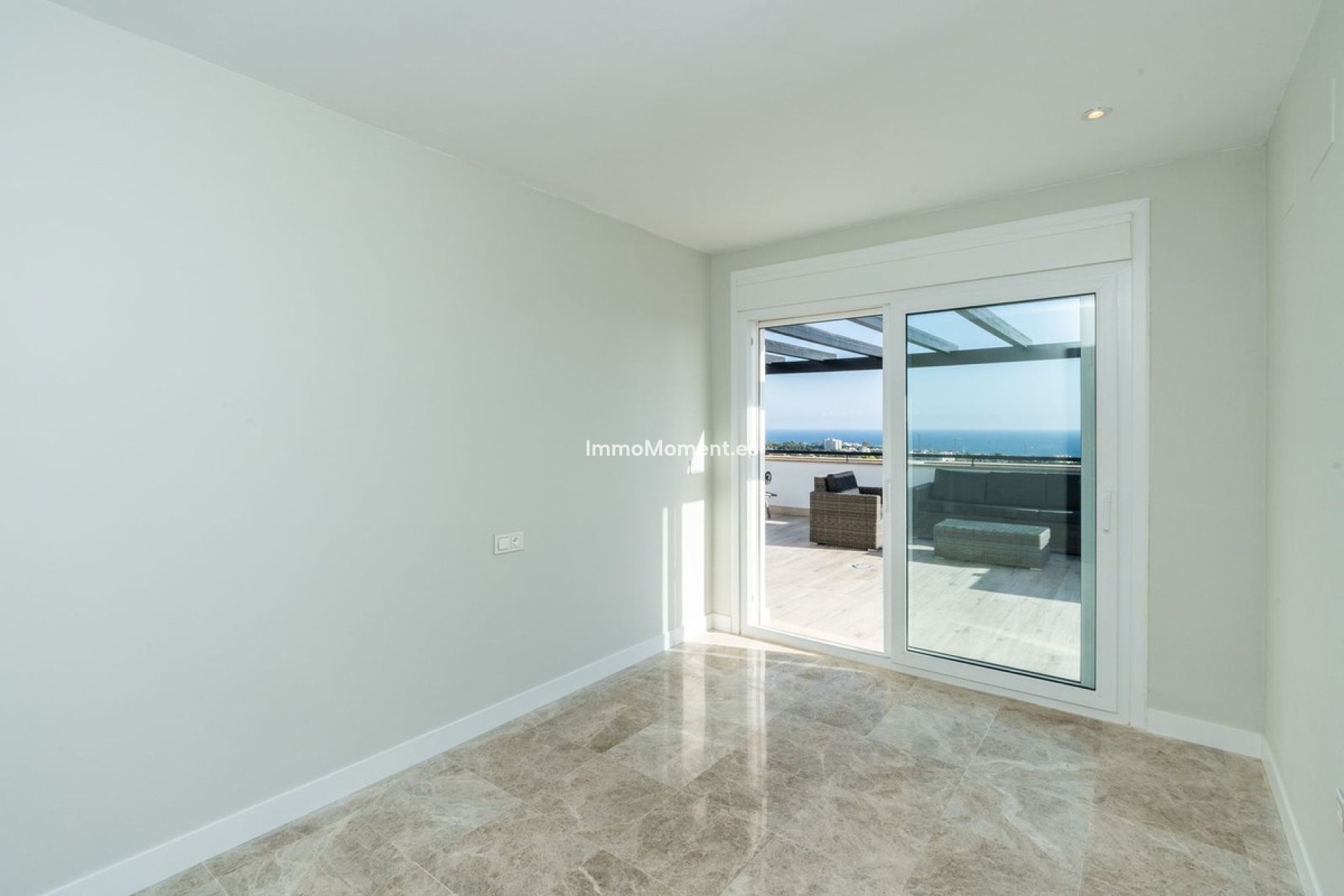 Resale - Apartment - Marbella - Santa Clara