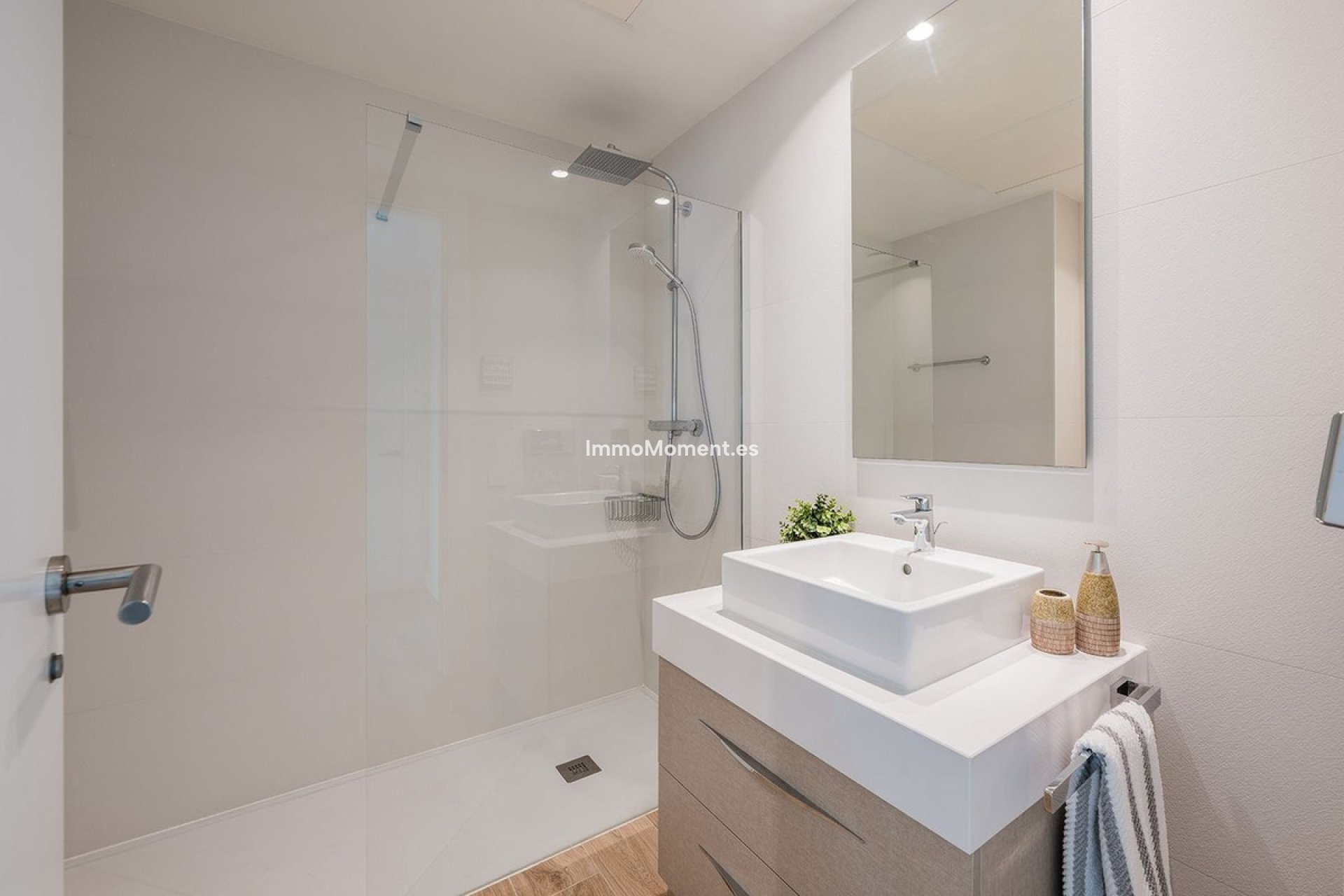 Resale - Apartment - Marbella - Santa Clara