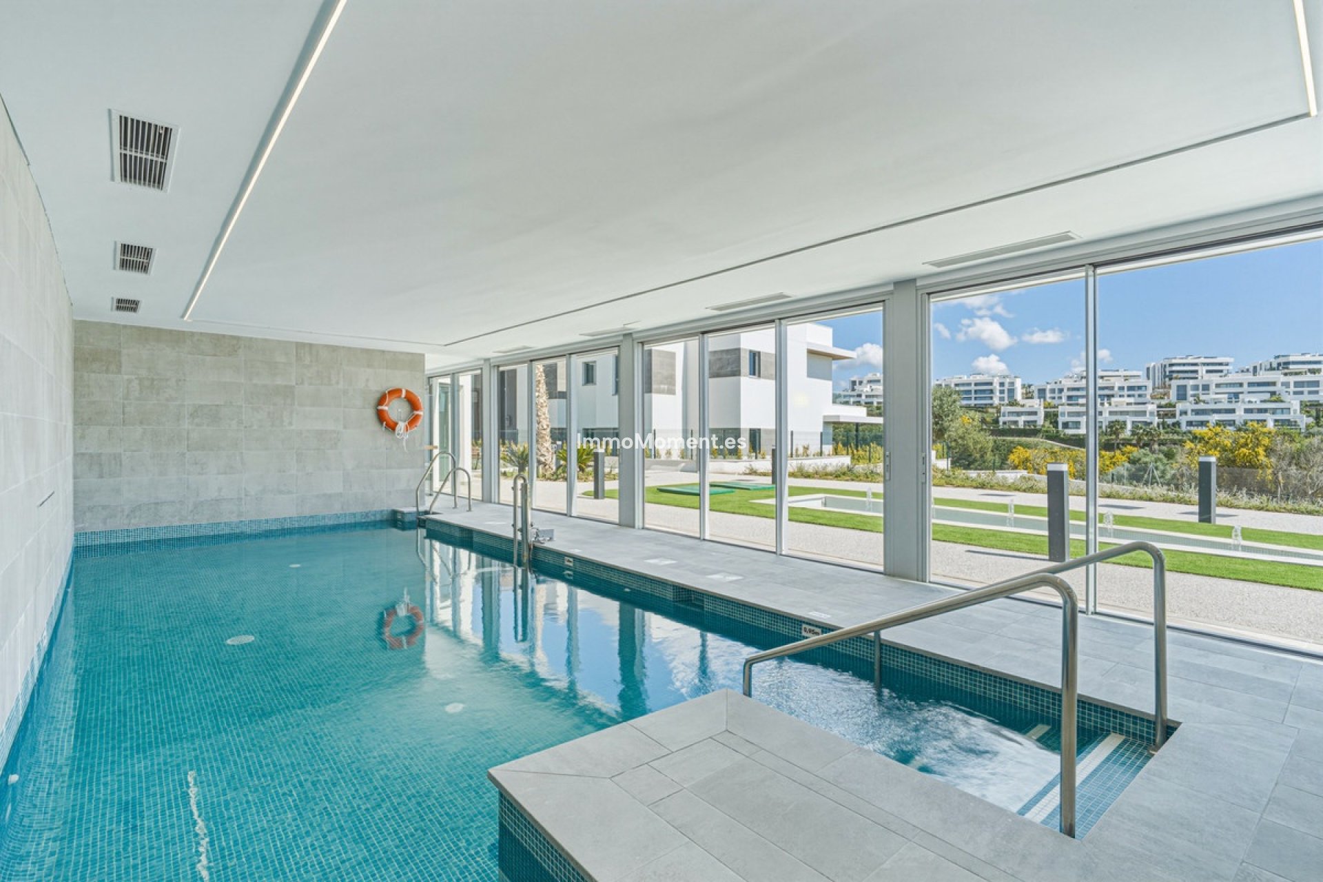 Resale - Apartment - Marbella - Santa Clara