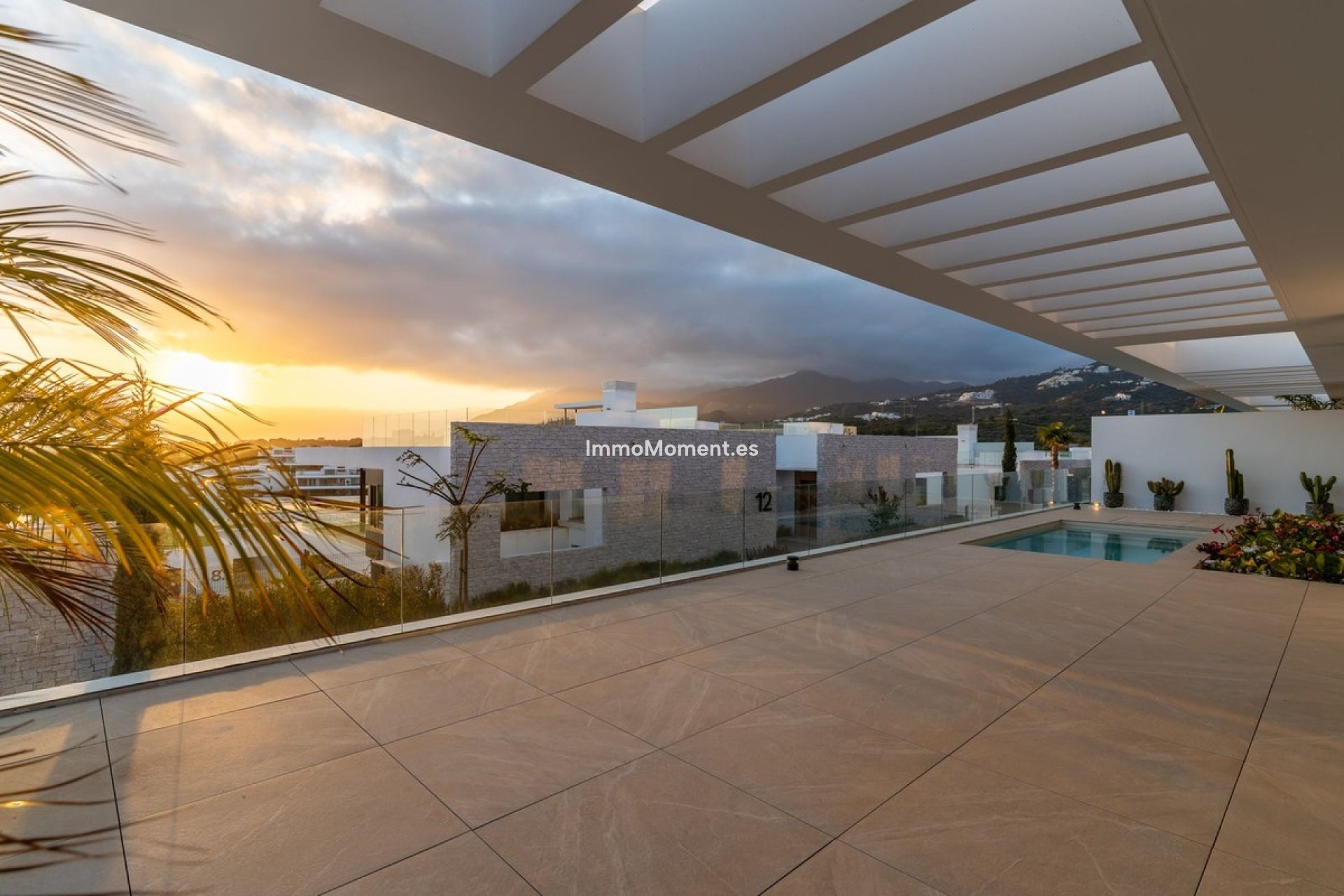 Resale - Apartment - Marbella - Santa Clara