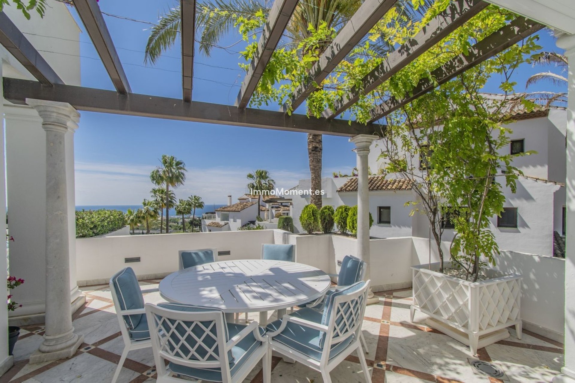 Resale - Apartment - Marbella - Sierra Blanca
