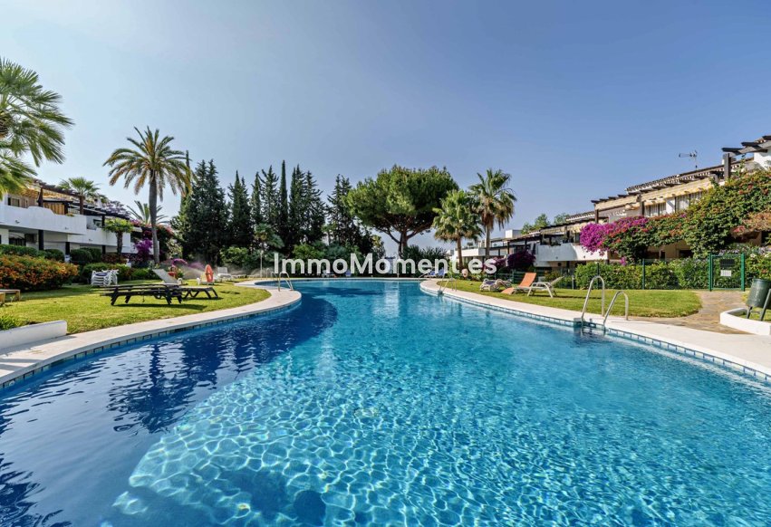 Resale - Apartment - Marbella - Sierra Blanca
