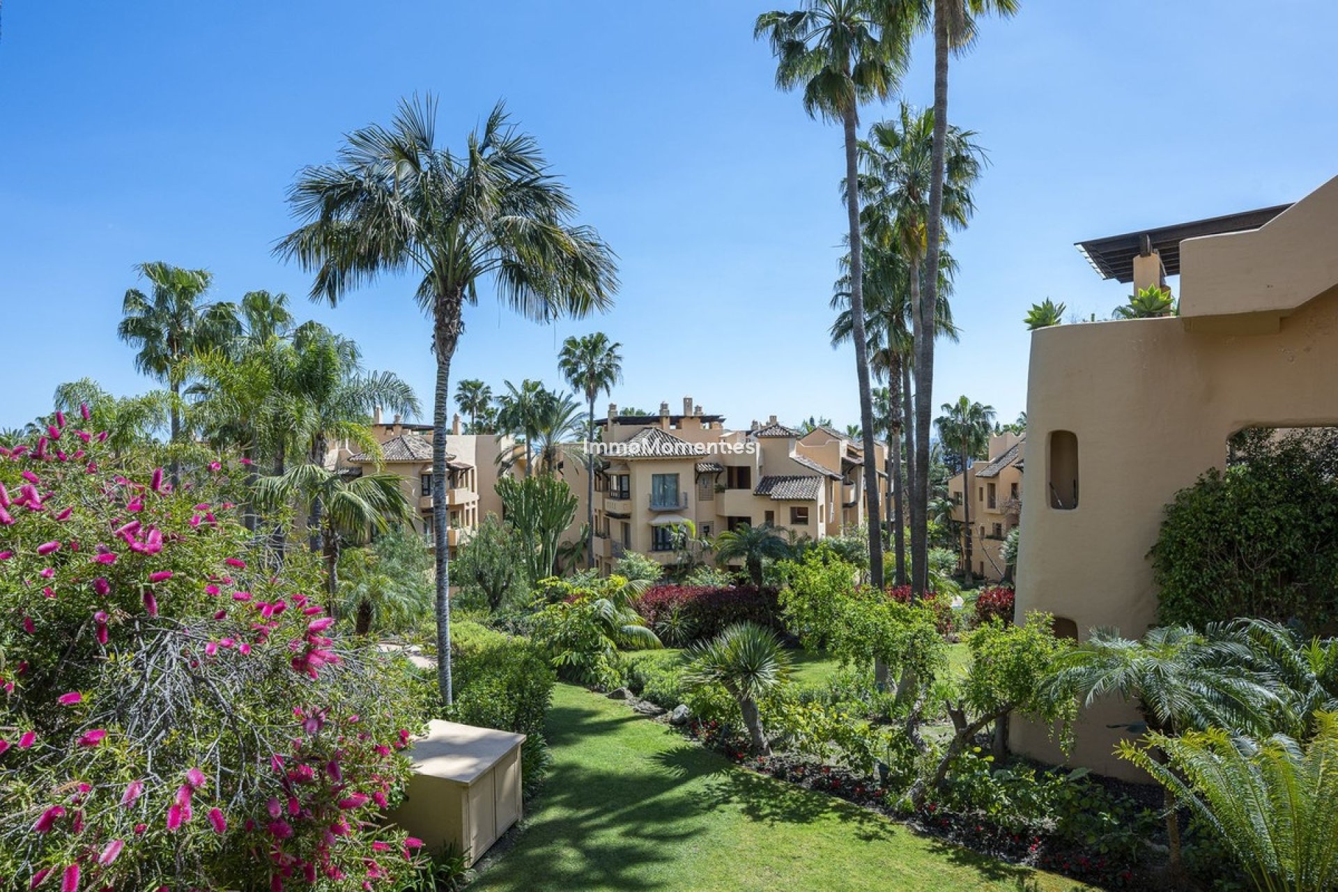 Resale - Apartment - Marbella - Sierra Blanca