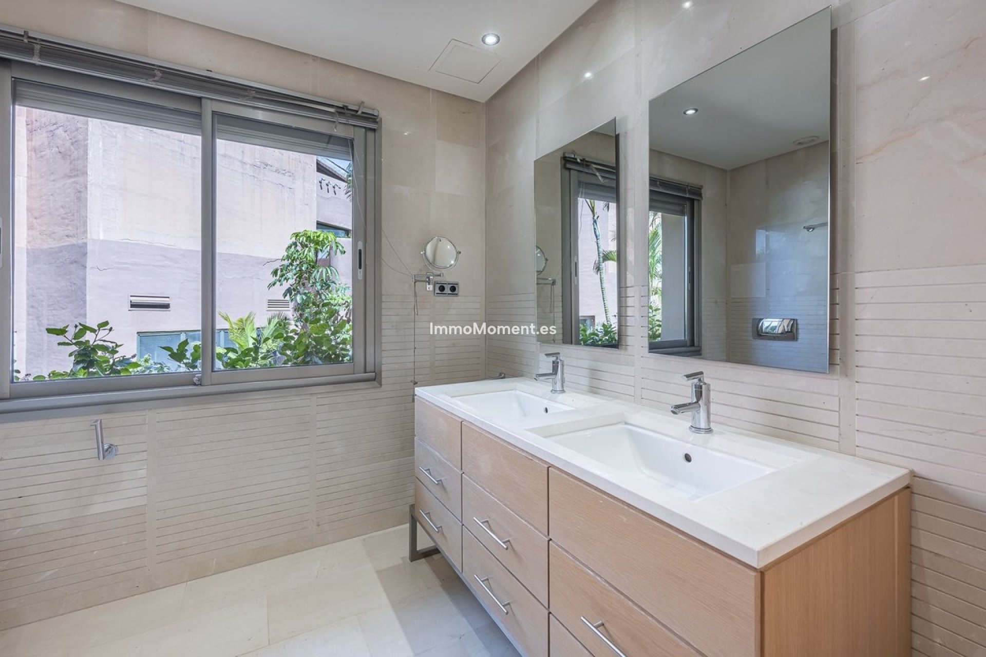 Resale - Apartment - Marbella - Sierra Blanca