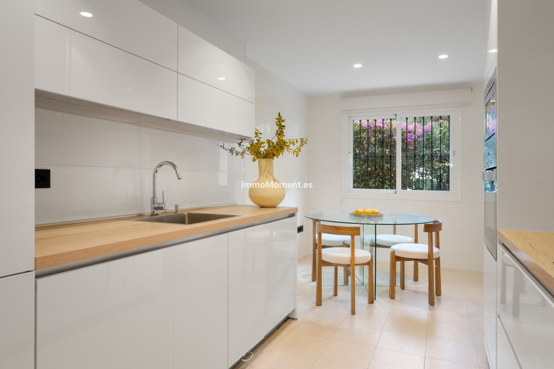 Resale - Apartment - Marbella - Sierra Blanca