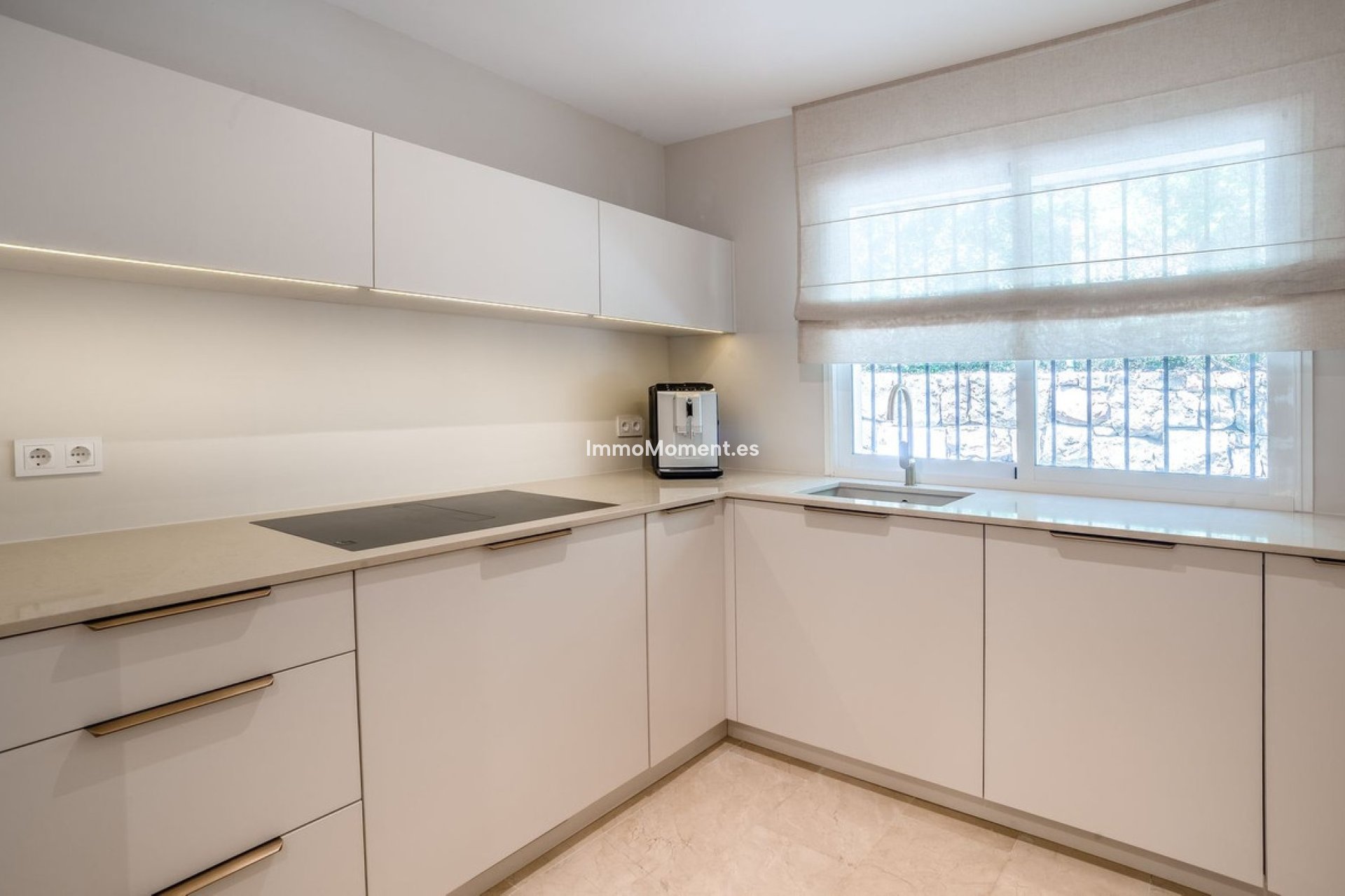 Resale - Apartment - Marbella - Sierra Blanca