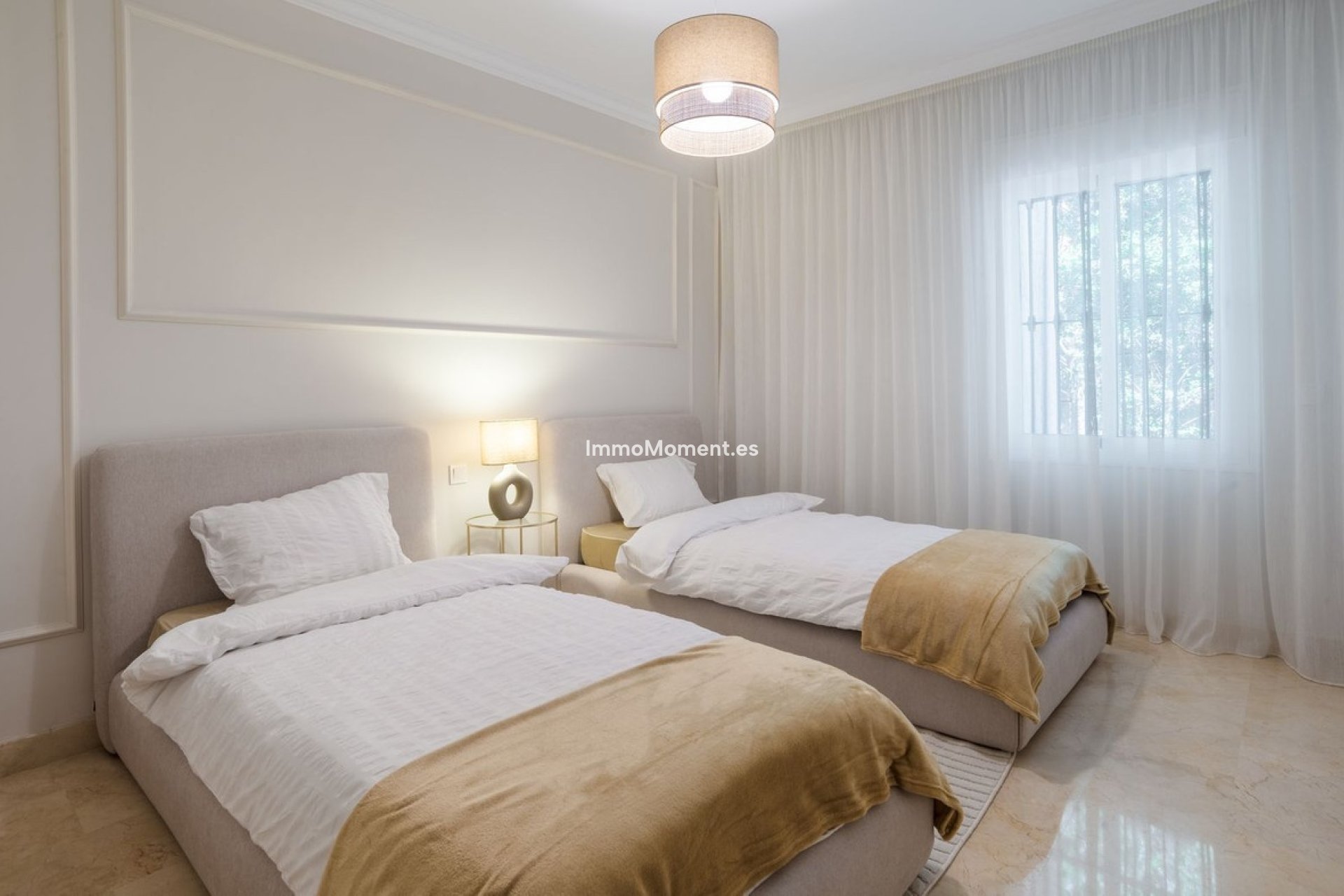 Resale - Apartment - Marbella - Sierra Blanca