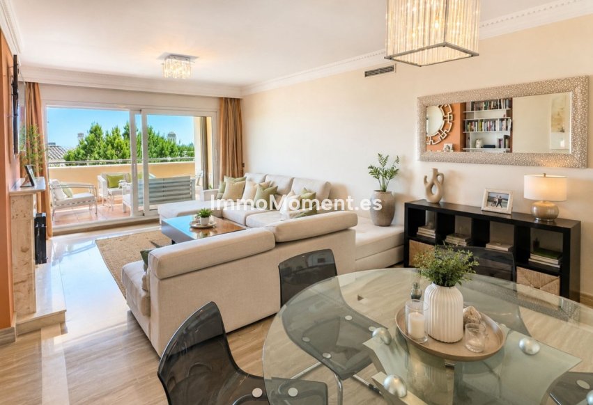 Resale - Apartment - Marbella - Sierra Blanca