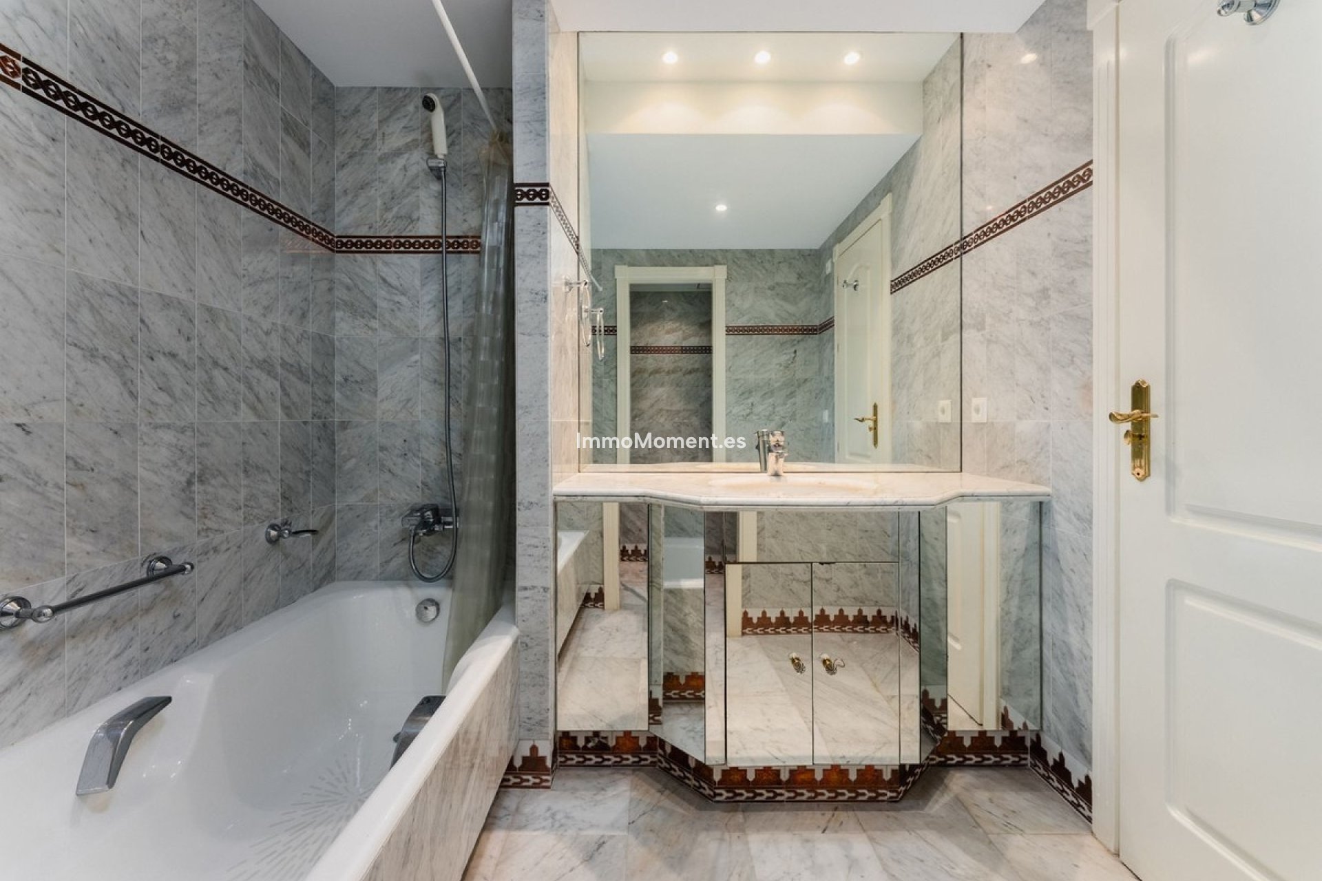 Resale - Apartment - Marbella - The Golden Mile
