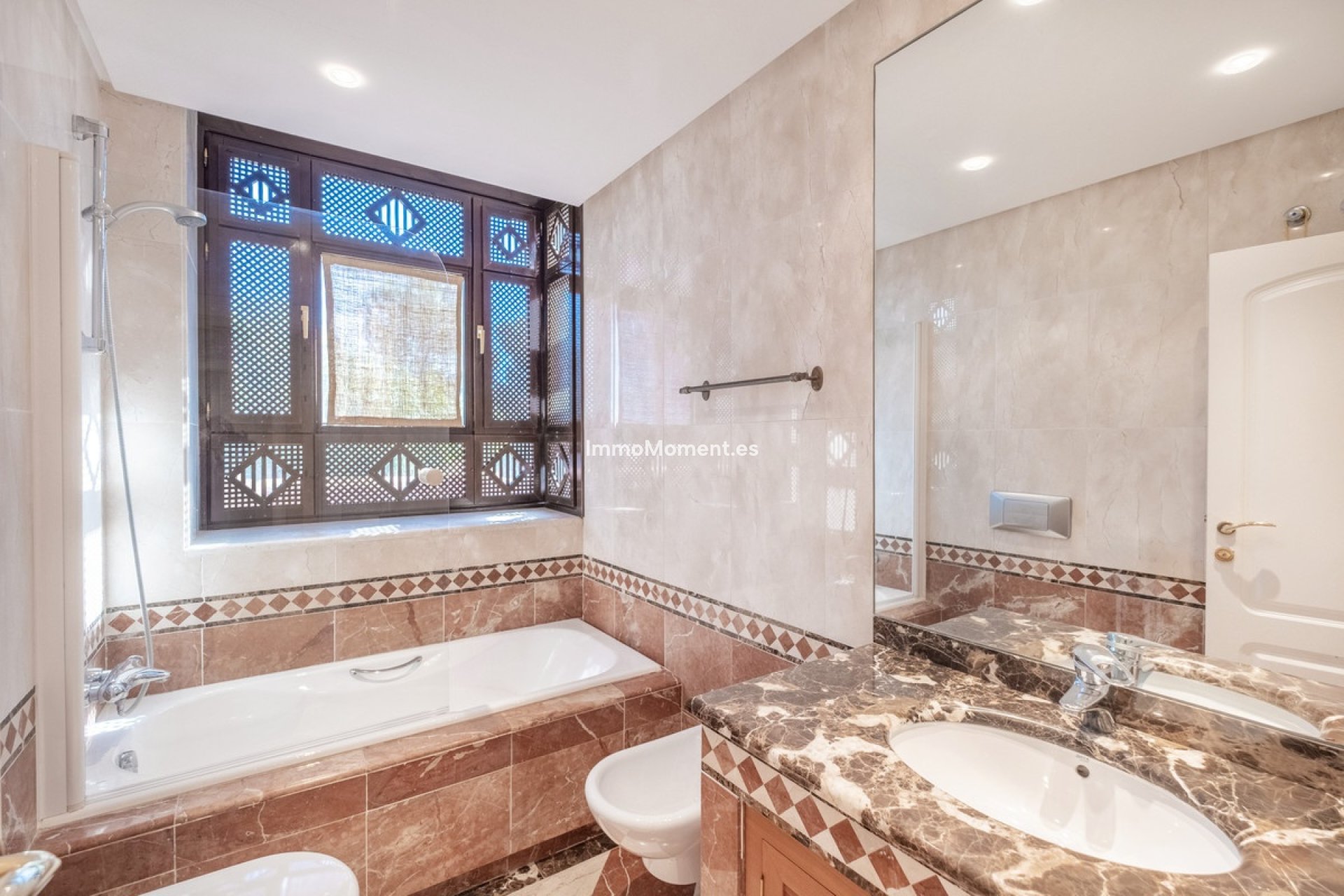 Resale - Apartment - Marbella - The Golden Mile