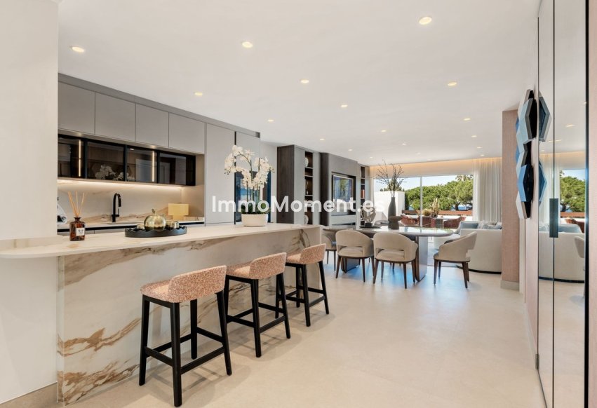 Resale - Apartment - Marbella