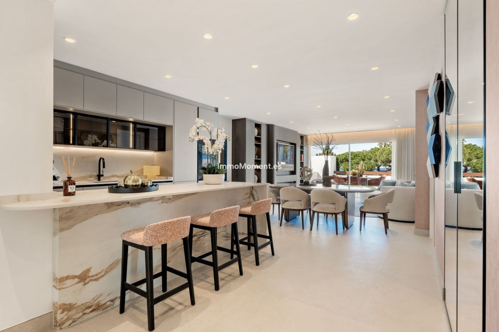 Resale - Apartment - Marbella