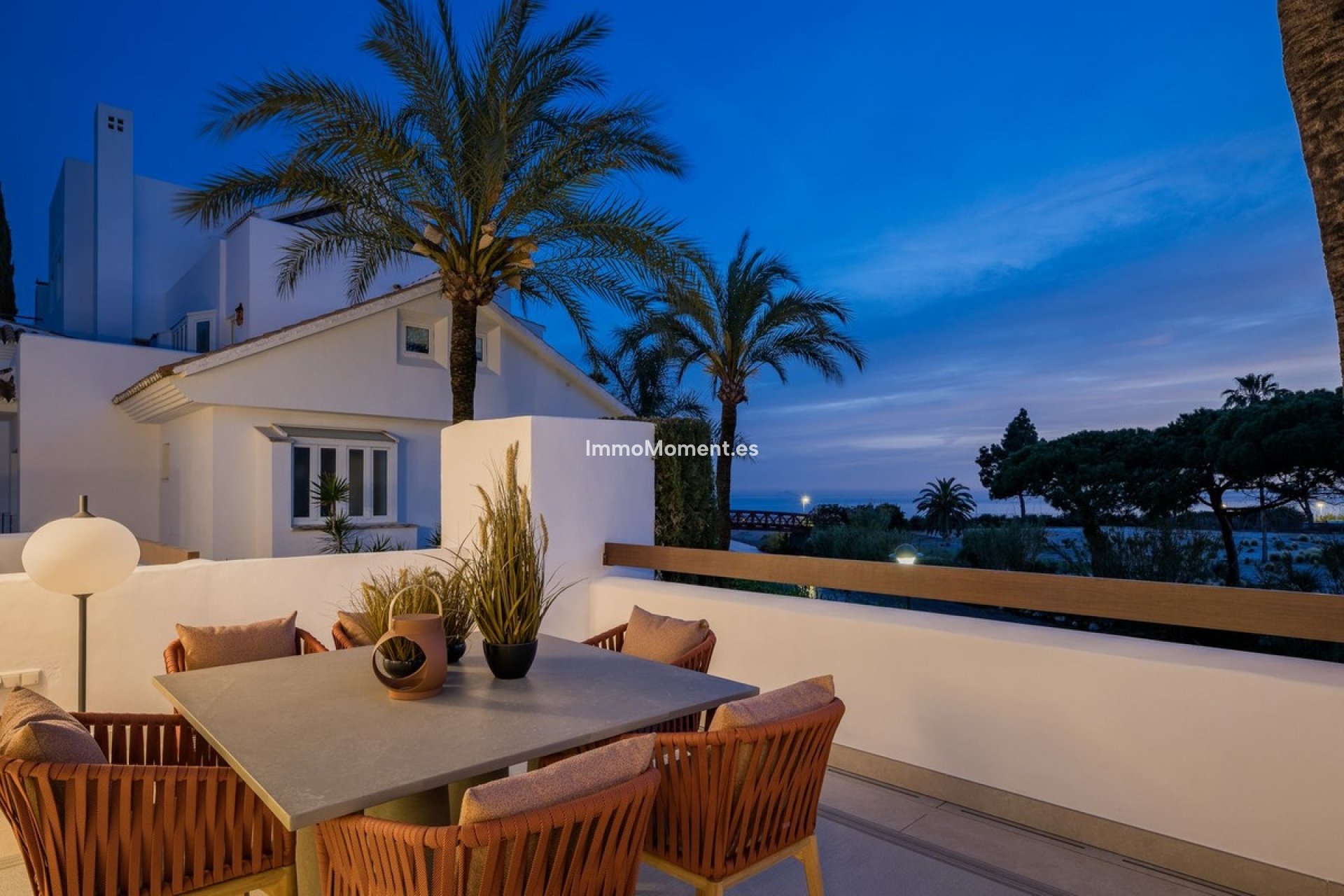 Resale - Apartment - Marbella