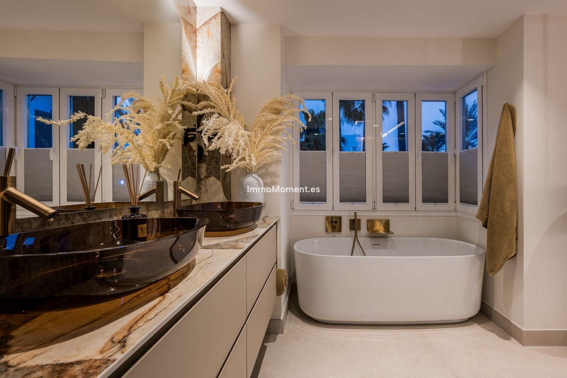 Resale - Apartment - Marbella