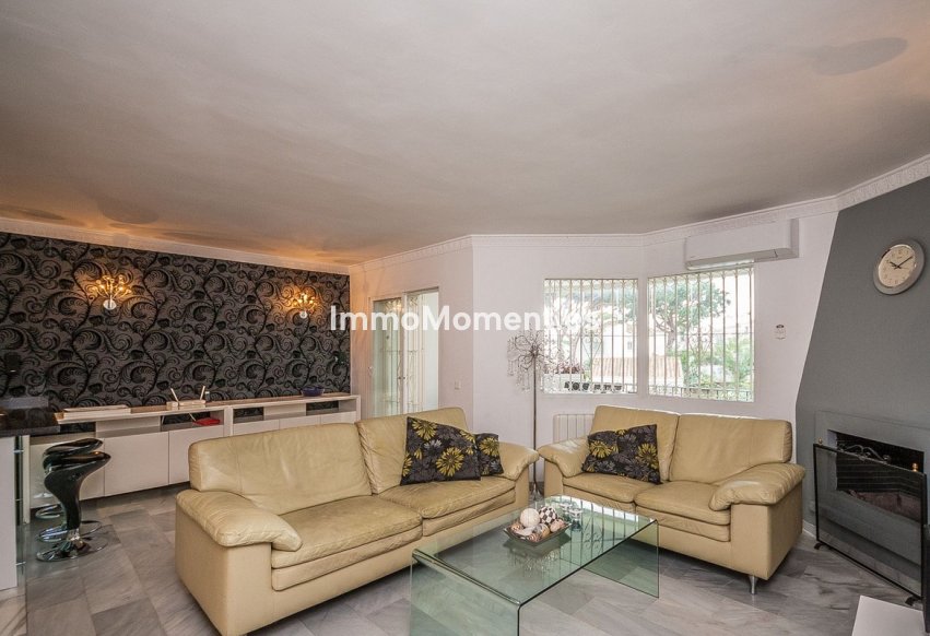 Resale - Apartment - Mijas - Calahonda