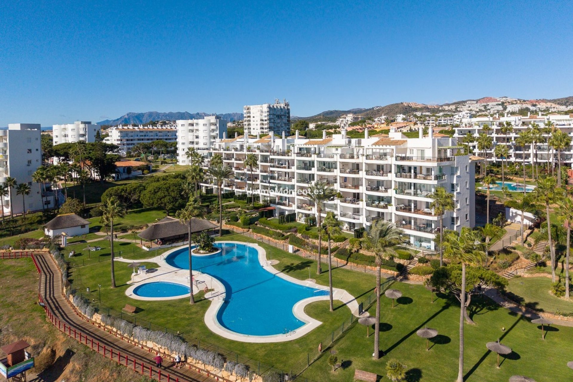 Resale - Apartment - Mijas - Calahonda