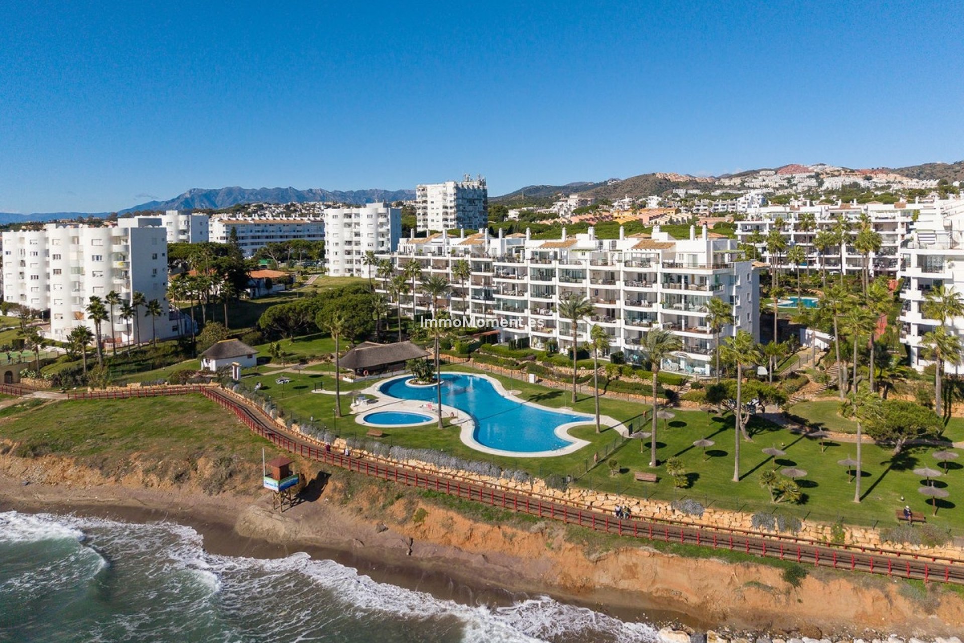 Resale - Apartment - Mijas - Calahonda