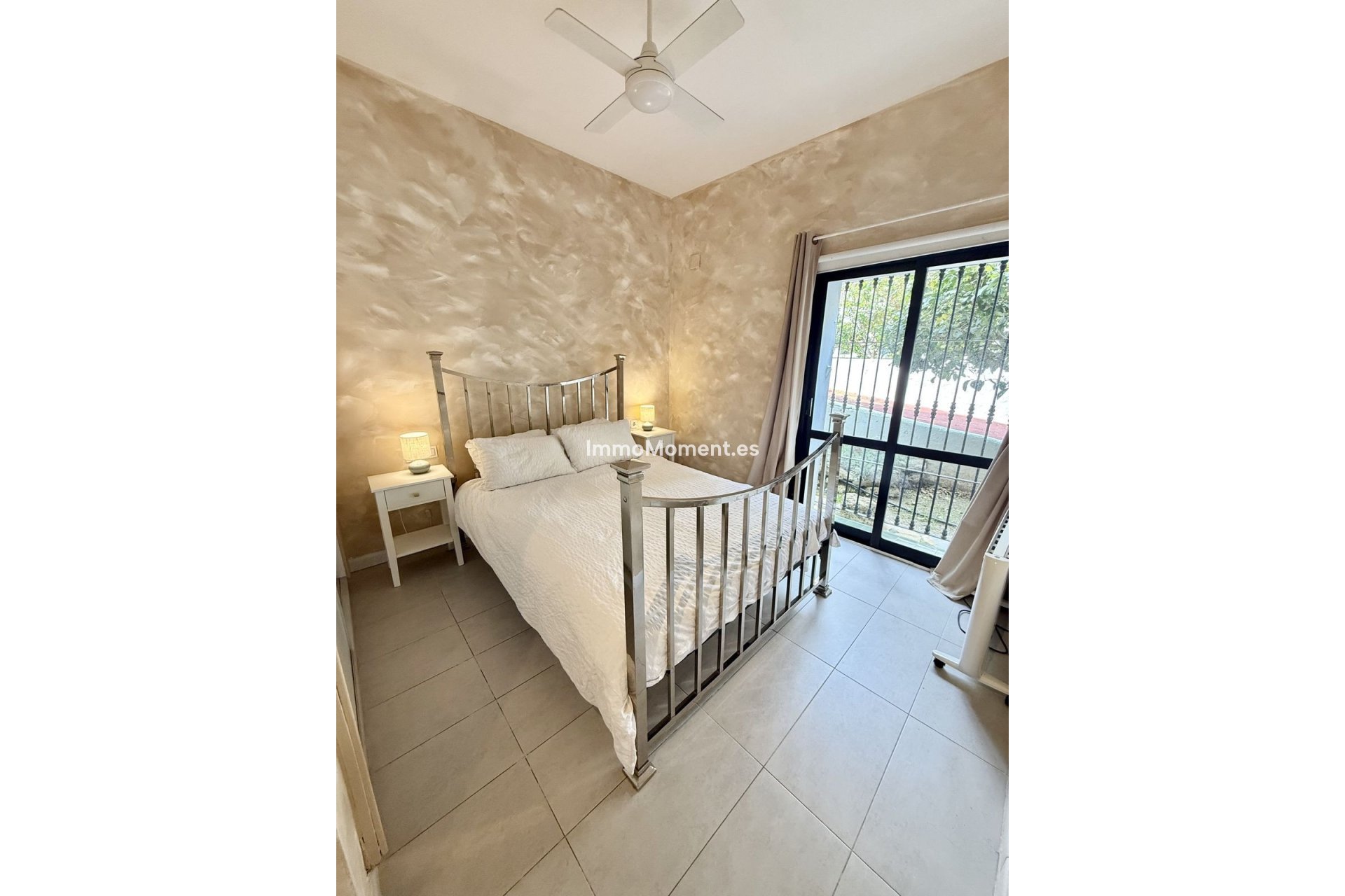 Resale - Apartment - Mijas - Calahonda