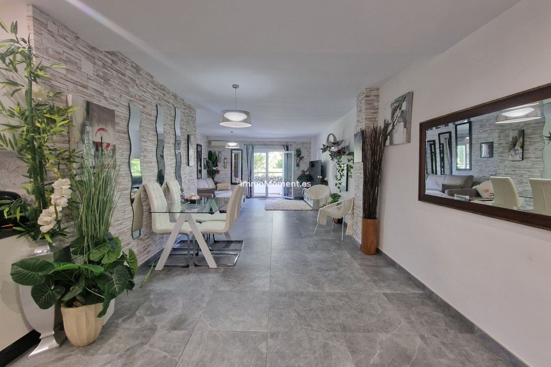 Resale - Apartment - Mijas - Calahonda