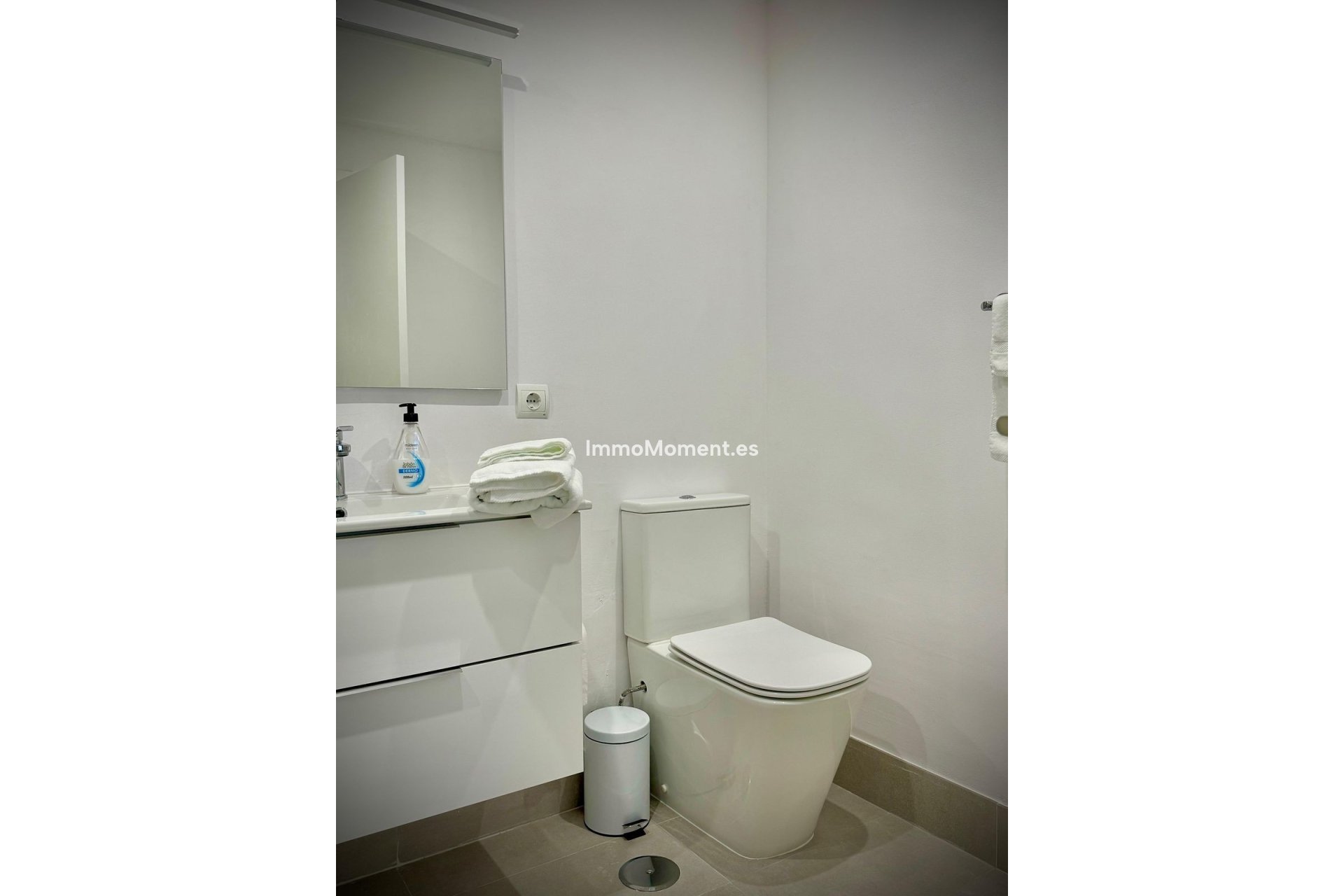 Resale - Apartment - Mijas - Calahonda