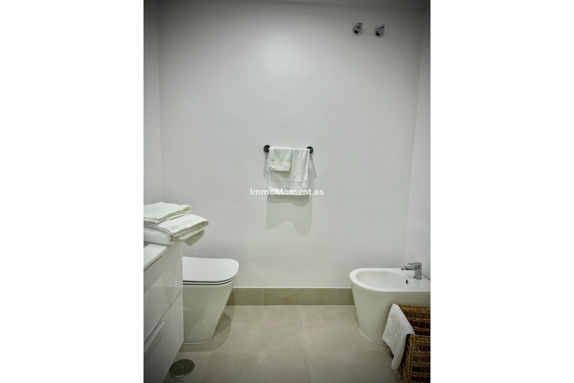 Resale - Apartment - Mijas - Calahonda