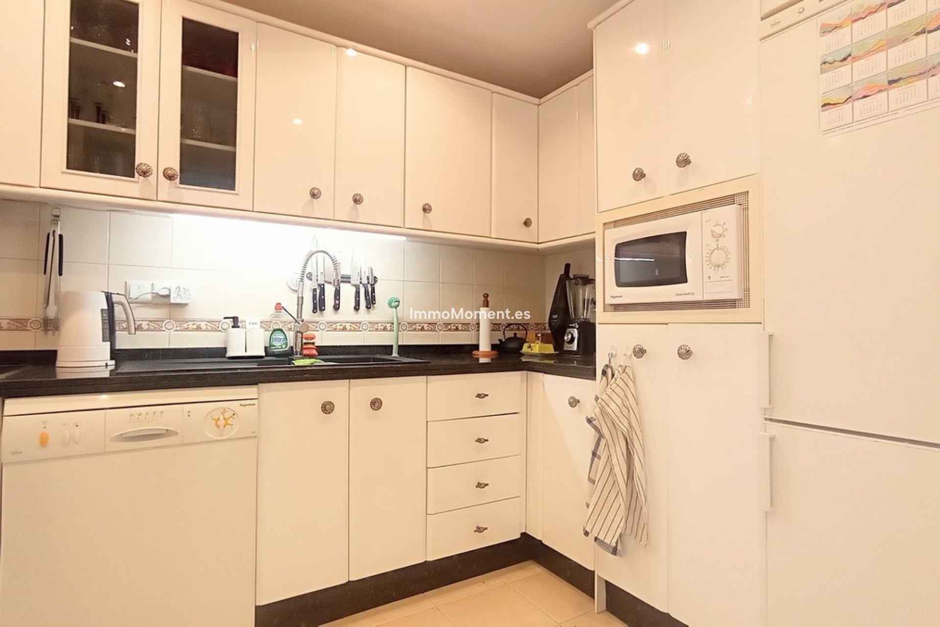 Resale - Apartment - Mijas - Calahonda