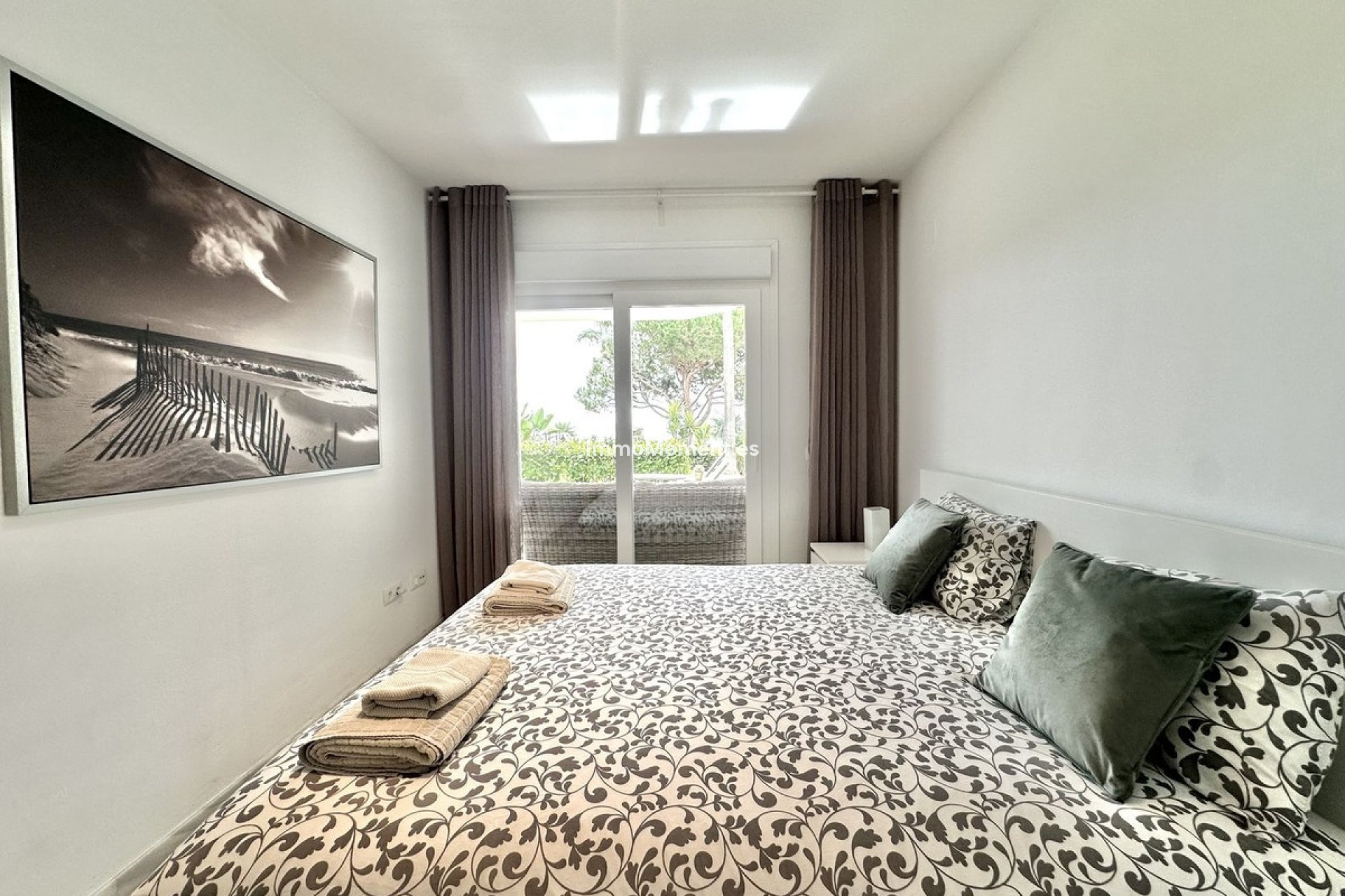 Resale - Apartment - Mijas - Calahonda
