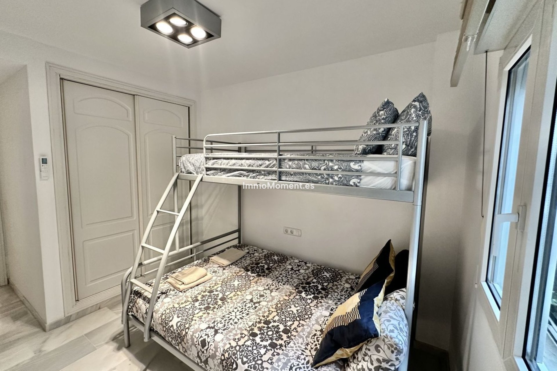 Resale - Apartment - Mijas - Calahonda