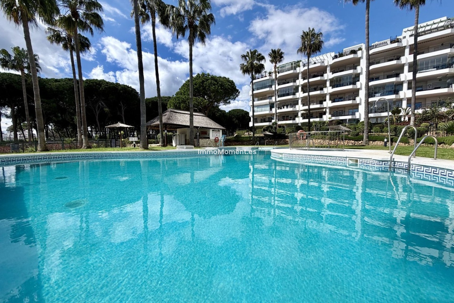 Resale - Apartment - Mijas - Calahonda