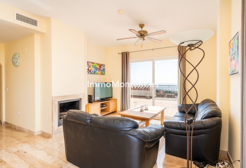 Resale - Apartment - Mijas - Calahonda
