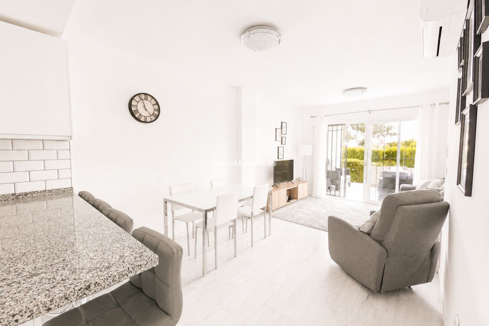 Resale - Apartment - Mijas - Calahonda