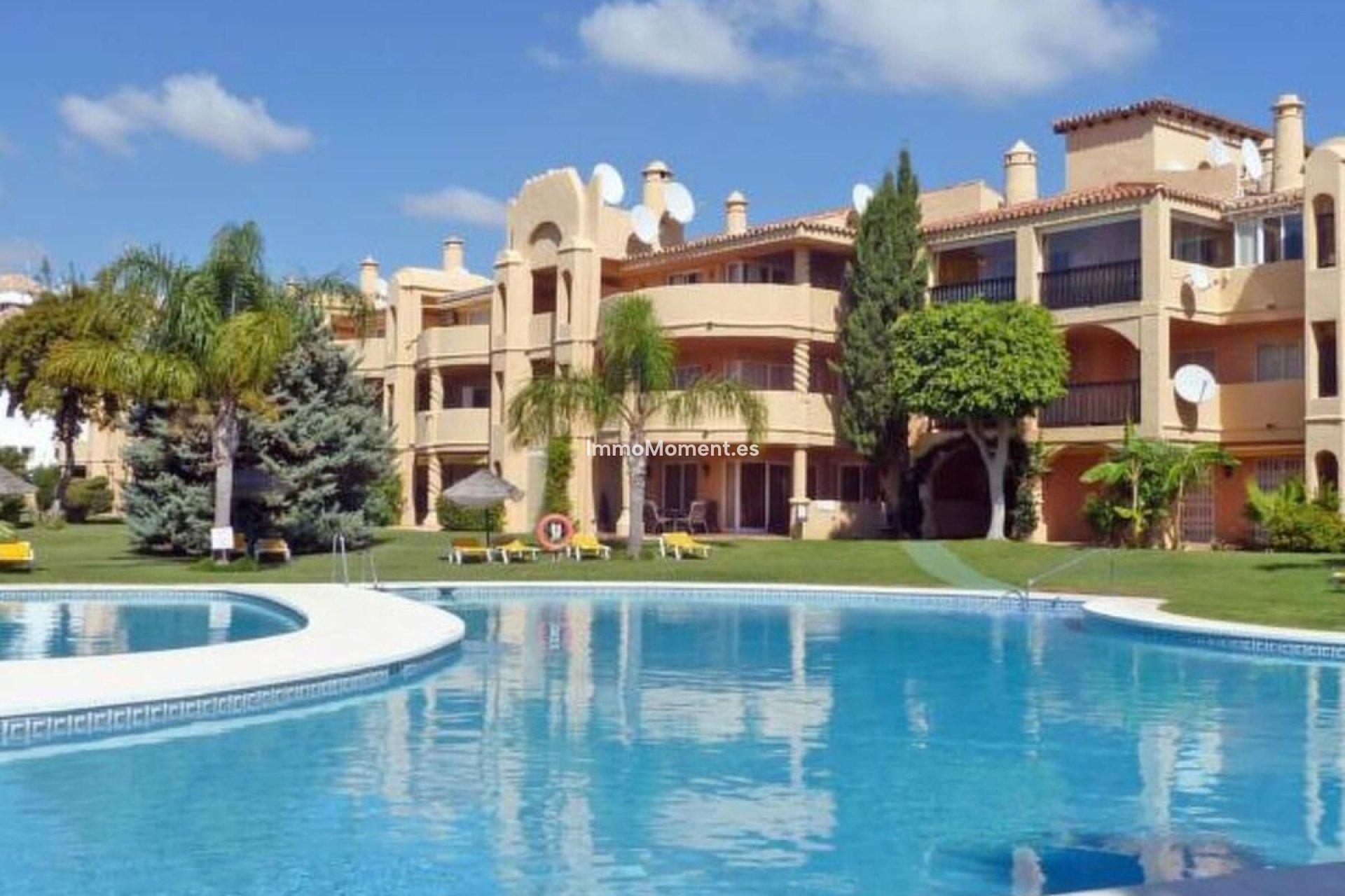 Resale - Apartment - Mijas - Calahonda