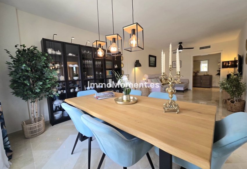 Resale - Apartment - Mijas - Calahonda
