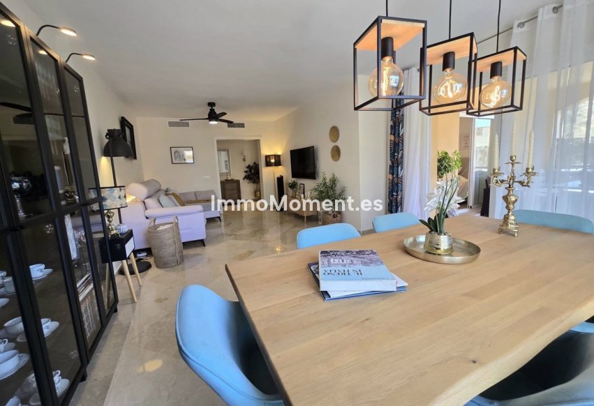Resale - Apartment - Mijas - Calahonda